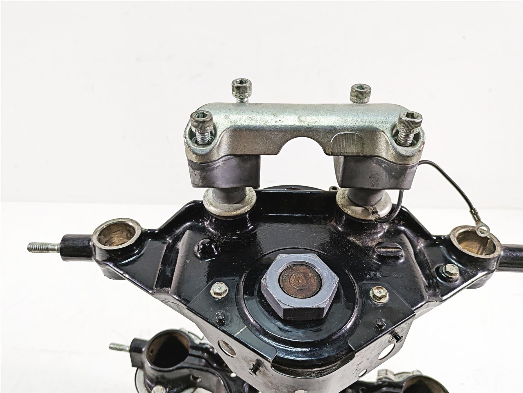 2011 Harley Touring FLHR Road King Upper Lower Triple Tree Set 41mm 45446-09 {{ shop.shopifyCountryName }} - Mototech271