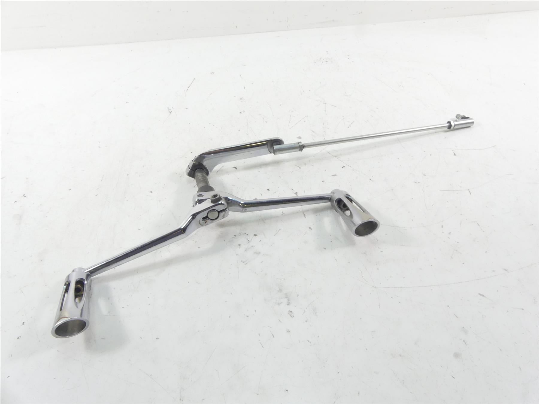 2013 Harley Touring FLHX Street Glide Shifter Shift Lever & Rod Set 33718-82B {{ shop.shopifyCountryName }} - Mototech271