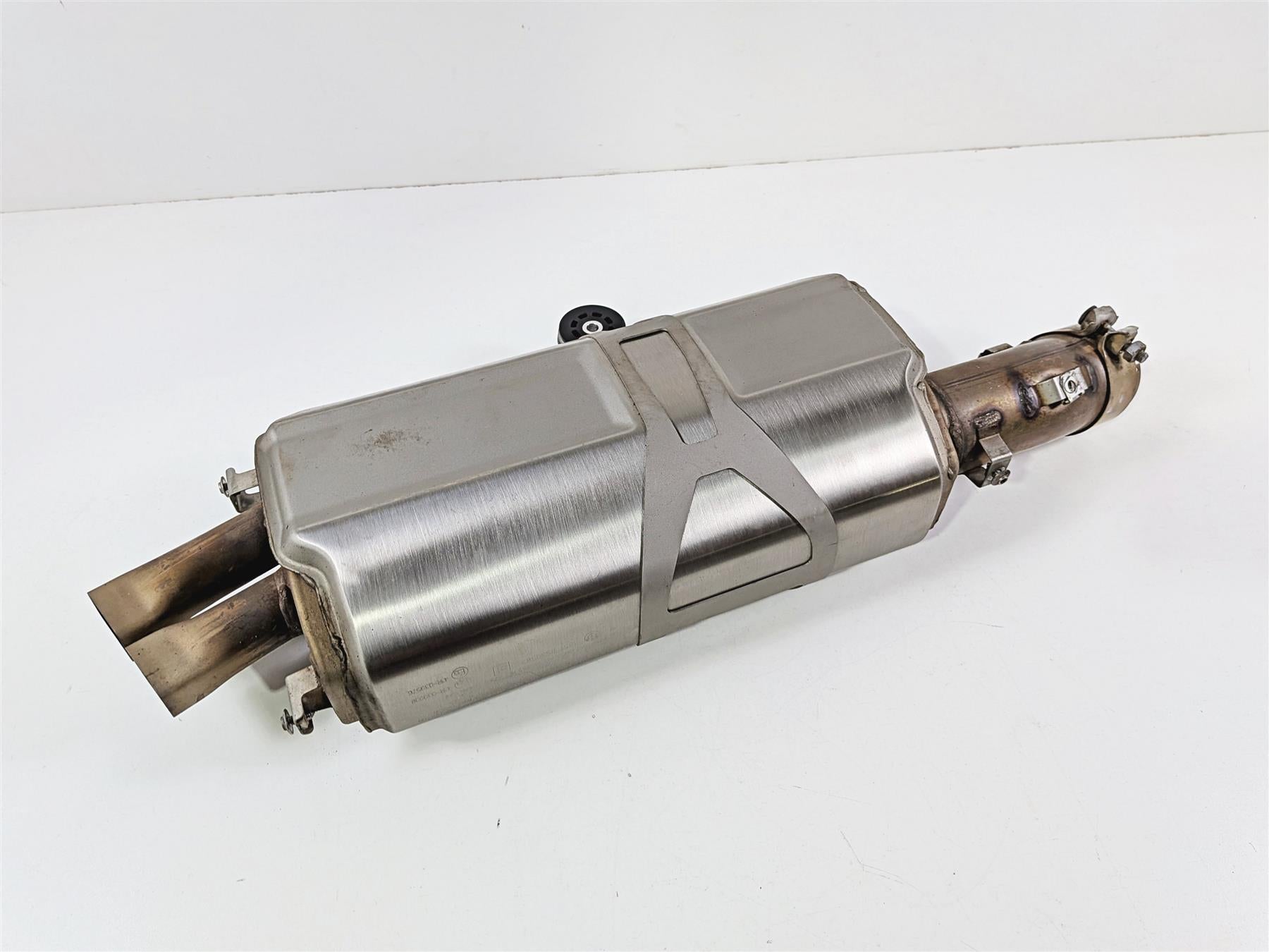 2016 BMW R1200 GS K50 Exhaust Pipe Muffler 18518525082 {{ shop.shopifyCountryName }} - Mototech271