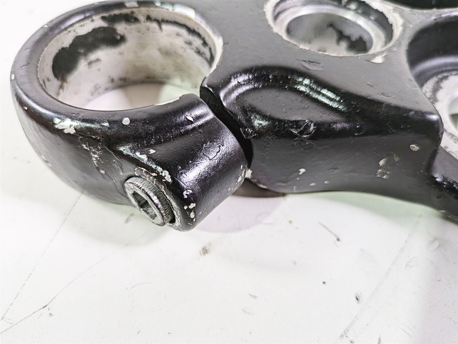 2016 Harley FXDL Dyna Low Rider Upper Triple Tree Clamp 49Mm 46278-08 {{ shop.shopifyCountryName }} - Mototech271