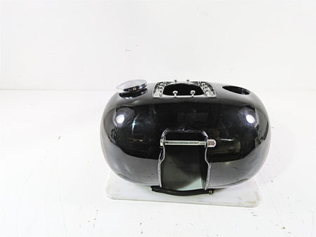 2015 Harley FXDL Dyna Low Rider Fuel Gas Petrol Tank -READ 61593-10 {{ shop.shopifyCountryName }} - Mototech271