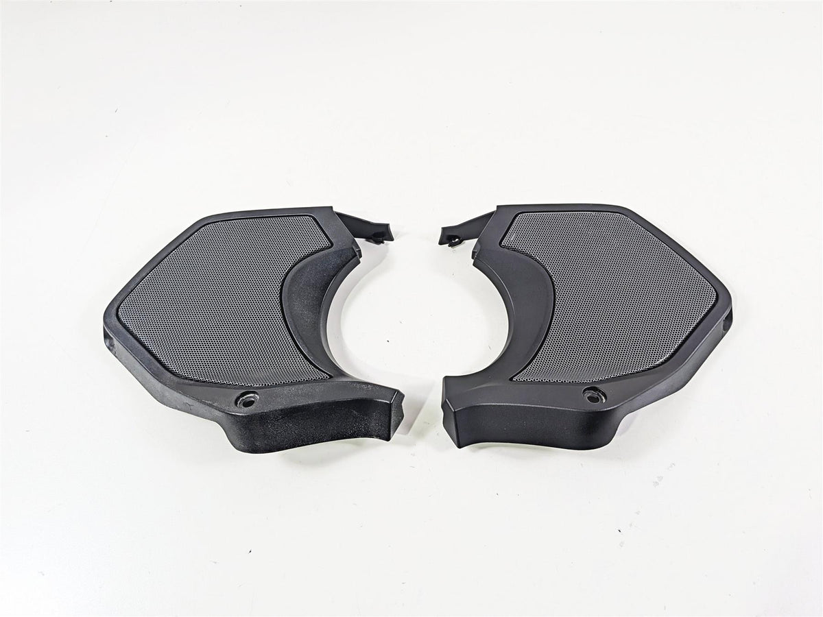 2016 BMW R1200RT RT RTW K52 Speaker Cover Fairing Set 46638529412 46638529411 {{ shop.shopifyCountryName }} - Mototech271