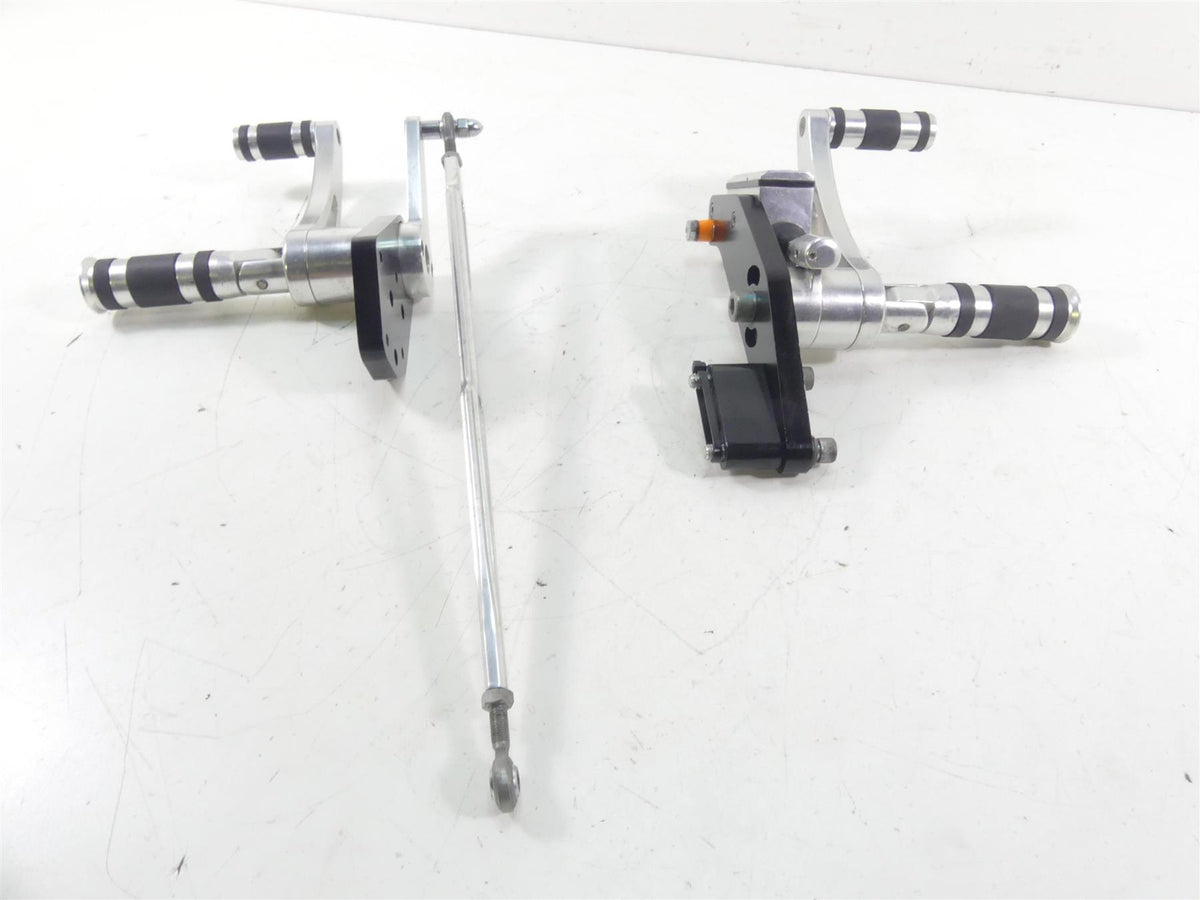 2001 Indian Centennial Scout Front Left Right Foot Control Pegs 41-007 41-008 {{ shop.shopifyCountryName }} - Mototech271