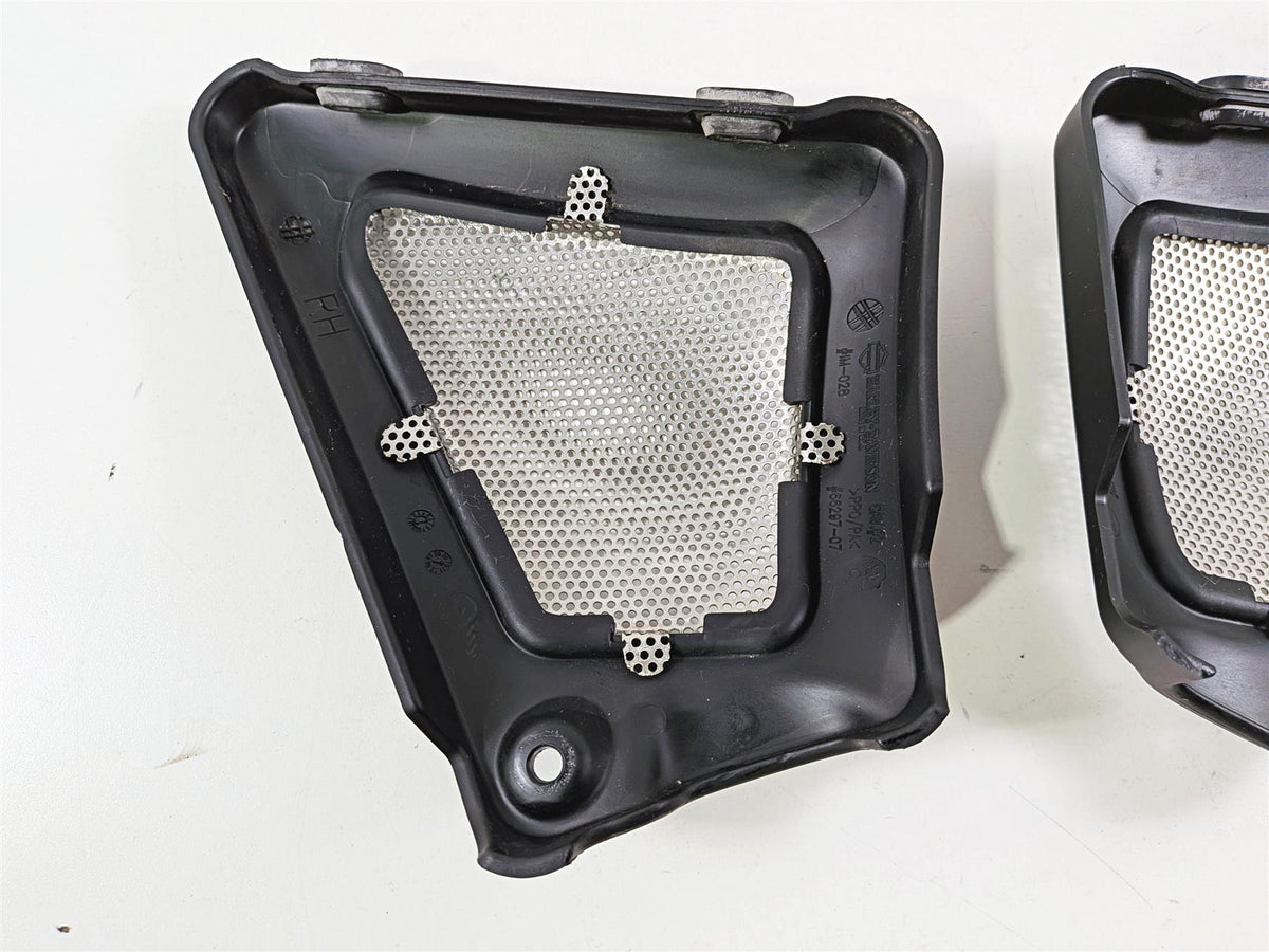 2011 Harley VRSCDX Night Rod Neck Cover Fairing Set 66297-07 66298-07 {{ shop.shopifyCountryName }} - Mototech271