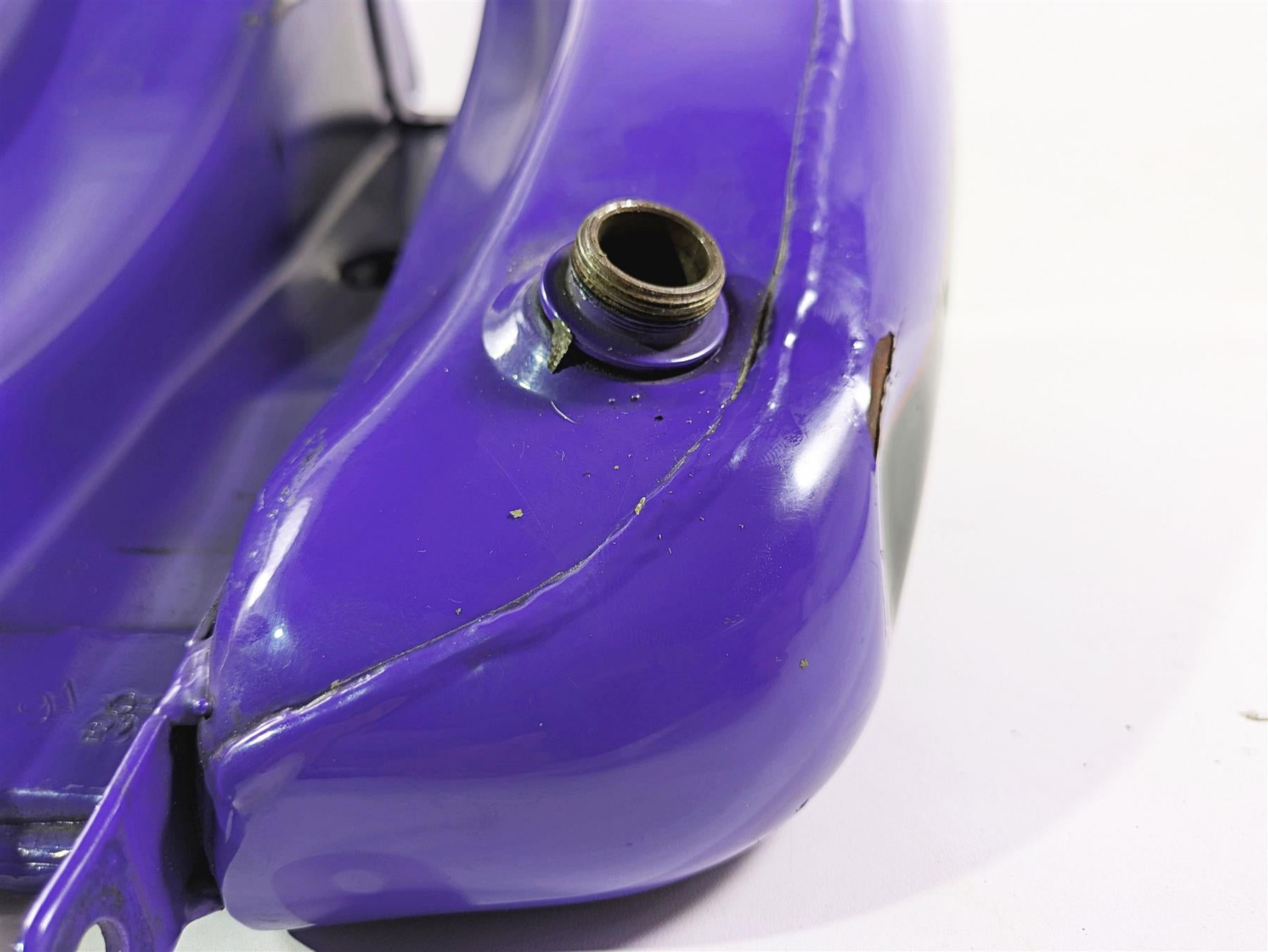 1999 Harley Dyna FXDL Low Rider Fuel Gas Petrol Tank Purple