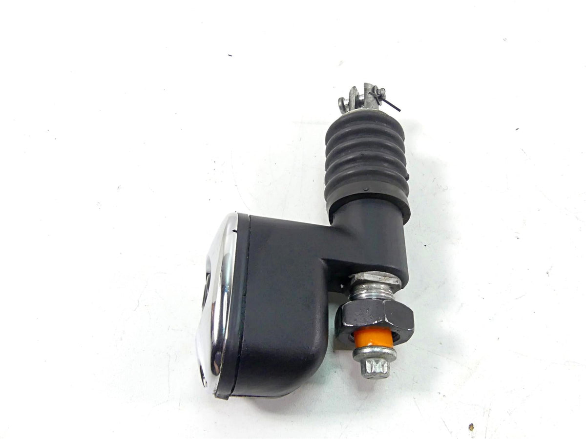 2007 Harley Touring FLHRSE CVO Road King Rear Brake Master Cylinder 41782-05C {{ shop.shopifyCountryName }} - Mototech271