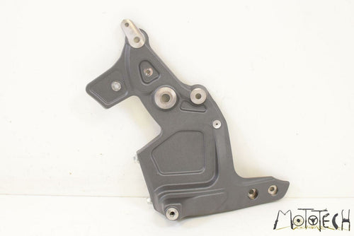 2019 Indian Scout Left Center Frame Plate Bracket 5139624-650 | Mototech271