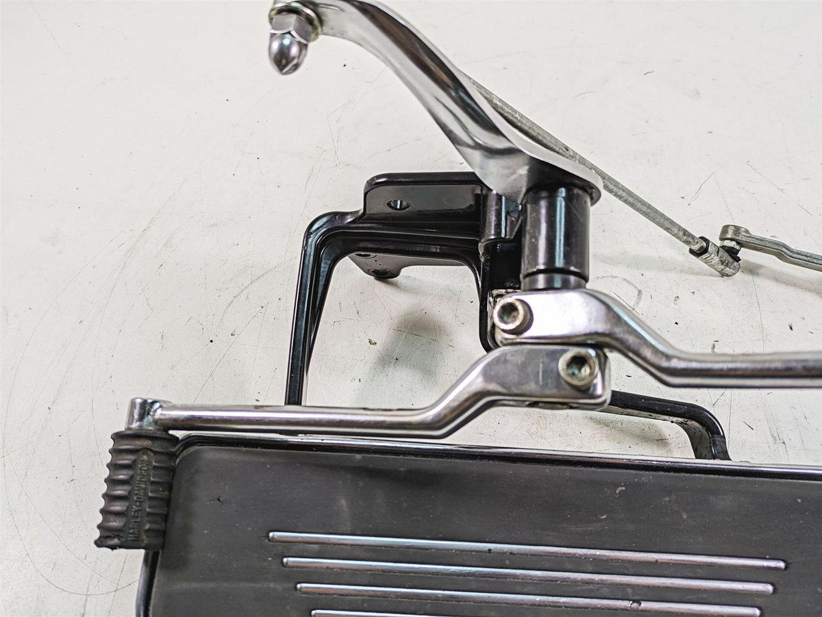 2006 Harley FLSTI Softail Heritage Front Left Floor Board Shifter -Read 33630-00 {{ shop.shopifyCountryName }} - Mototech271