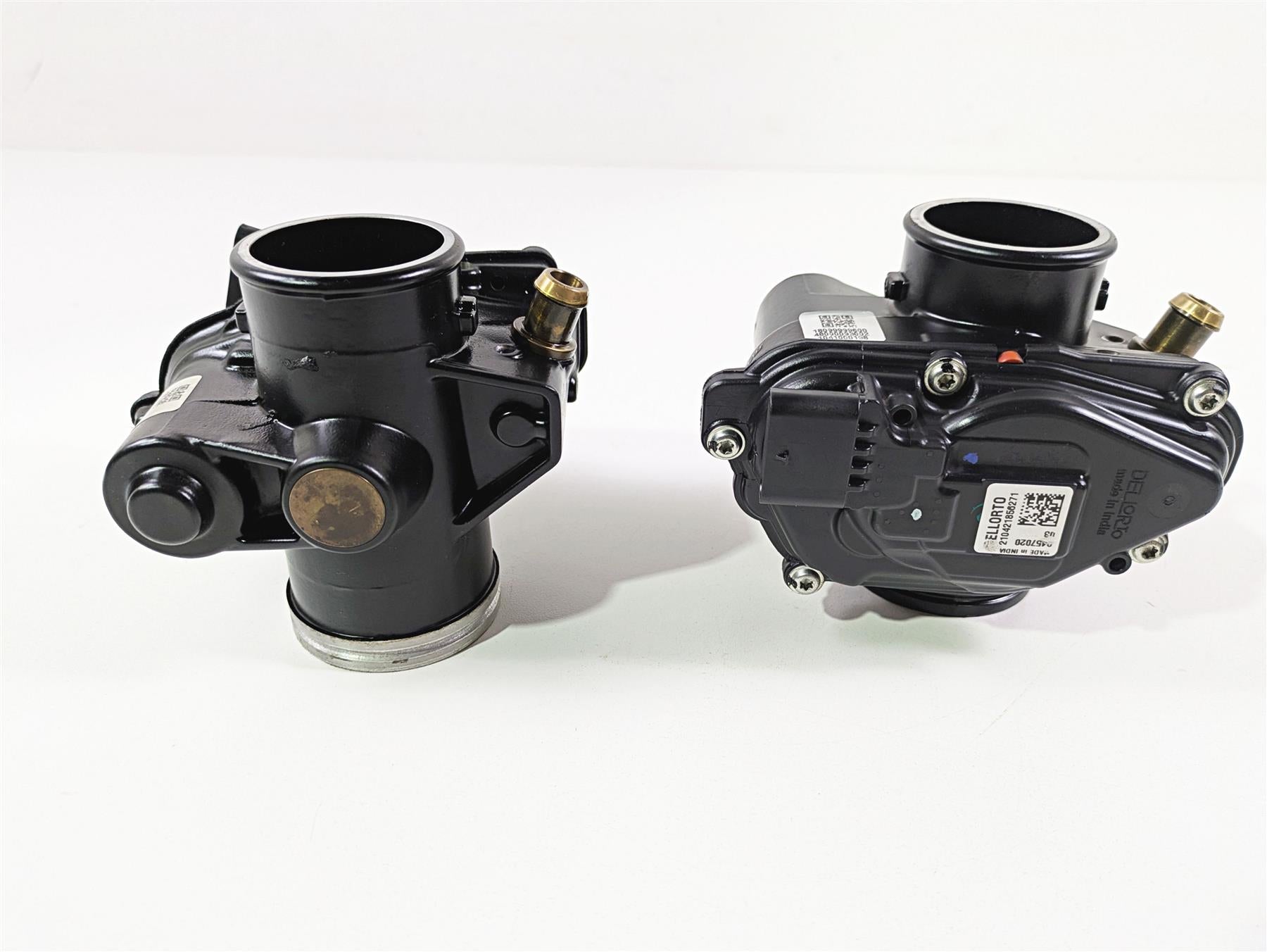 2022 BMW RnineT Pure K22 Dellorto Throttle Bodies Set 13549457019 13549457020 {{ shop.shopifyCountryName }} - Mototech271