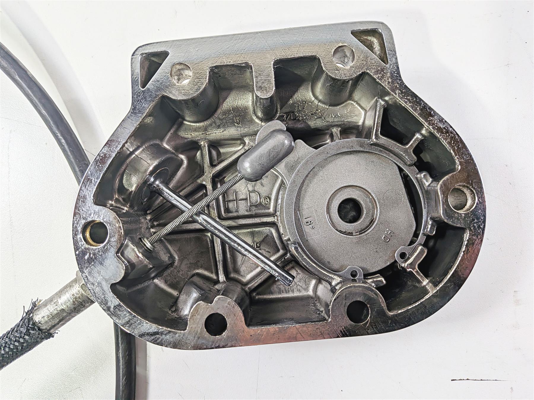 1998 Harley Dyna FXDL Low Rider Transmission Case + Clutch Cable 34747-95 {{ shop.shopifyCountryName }} - Mototech271