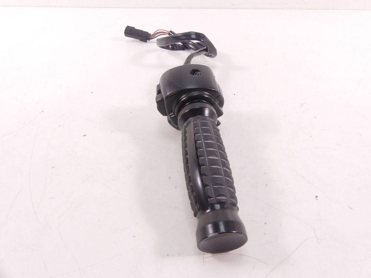 2009 Harley XR1200 X Sportster Right Control Switch Start Kill Throttle 71684-06 {{ shop.shopifyCountryName }} - Mototech271