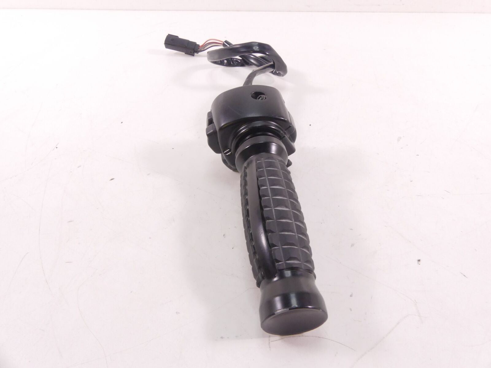 2009 Harley XR1200 X Sportster Right Control Switch Start Kill Throttle 71684-06 {{ shop.shopifyCountryName }} - Mototech271