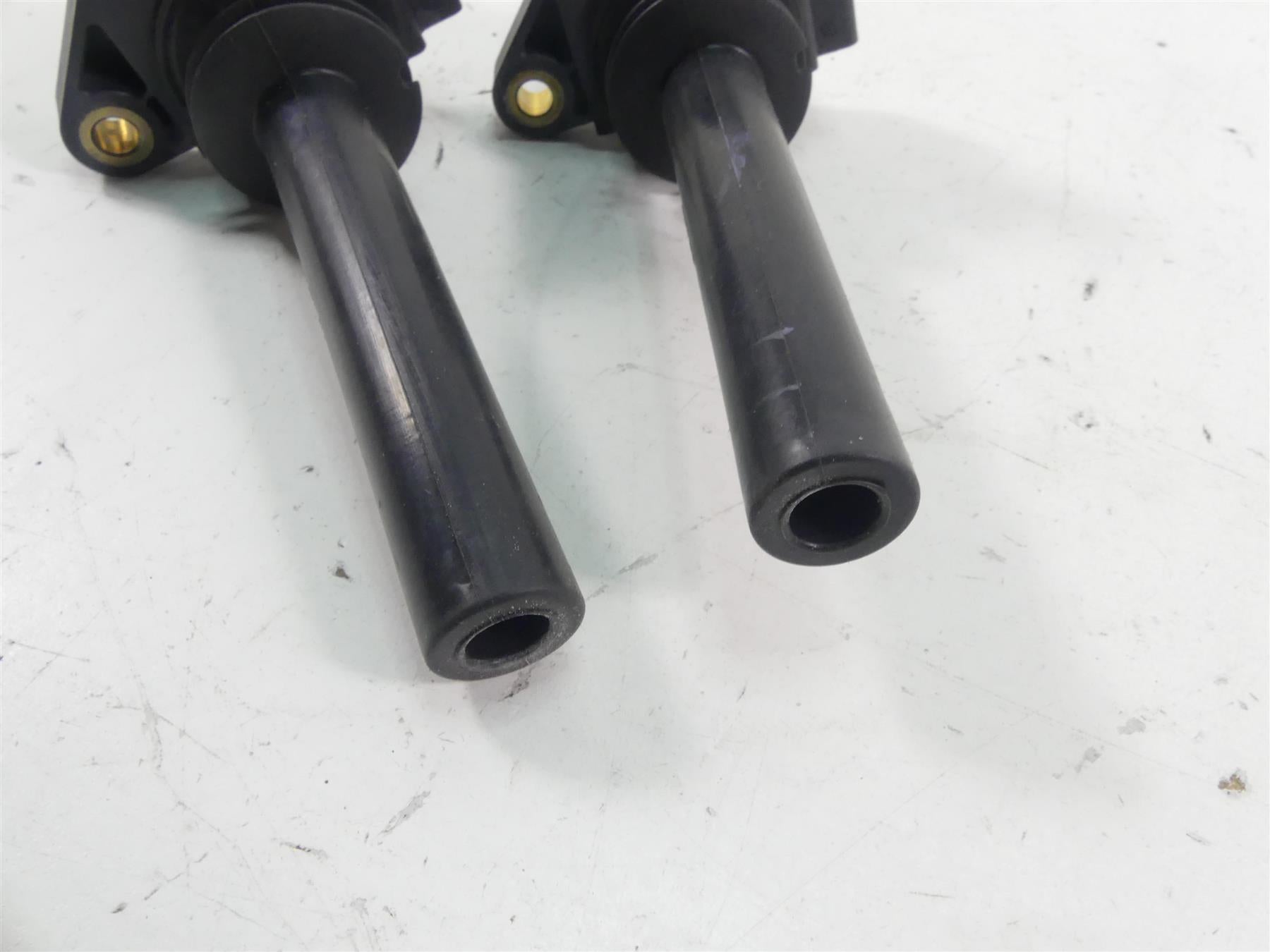 2012 Harley VRSCF Muscle Rod Ignition Coils Stick Coil Set 32477-01A {{ shop.shopifyCountryName }} - Mototech271