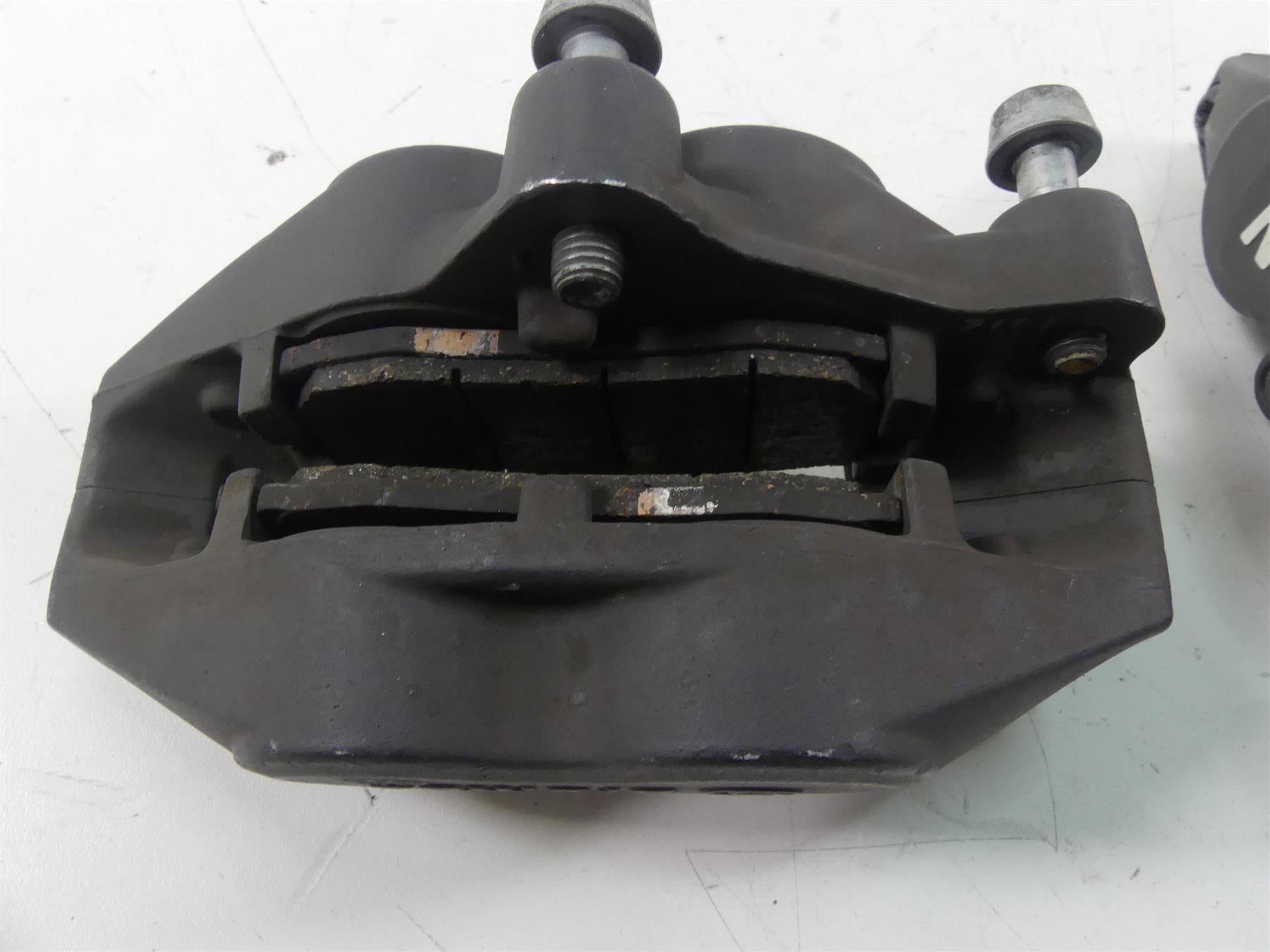 2003 BMW R1150 GS R21 Brembo Front Brake Caliper Set 34112333111 {{ shop.shopifyCountryName }} - Mototech271