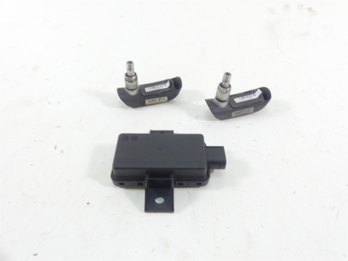 2017 BMW R1200GS GSW K50 Rdc Module & Tire Pressure Sensor Set 65758546222 {{ shop.shopifyCountryName }} - Mototech271