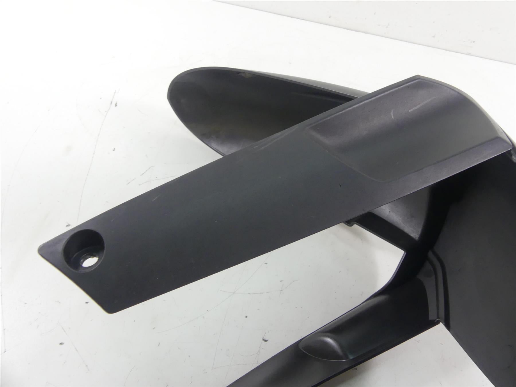 2017 BMW R1200GS GSW K50 Front Lower Fender Tire Hugger 46618532313 {{ shop.shopifyCountryName }} - Mototech271