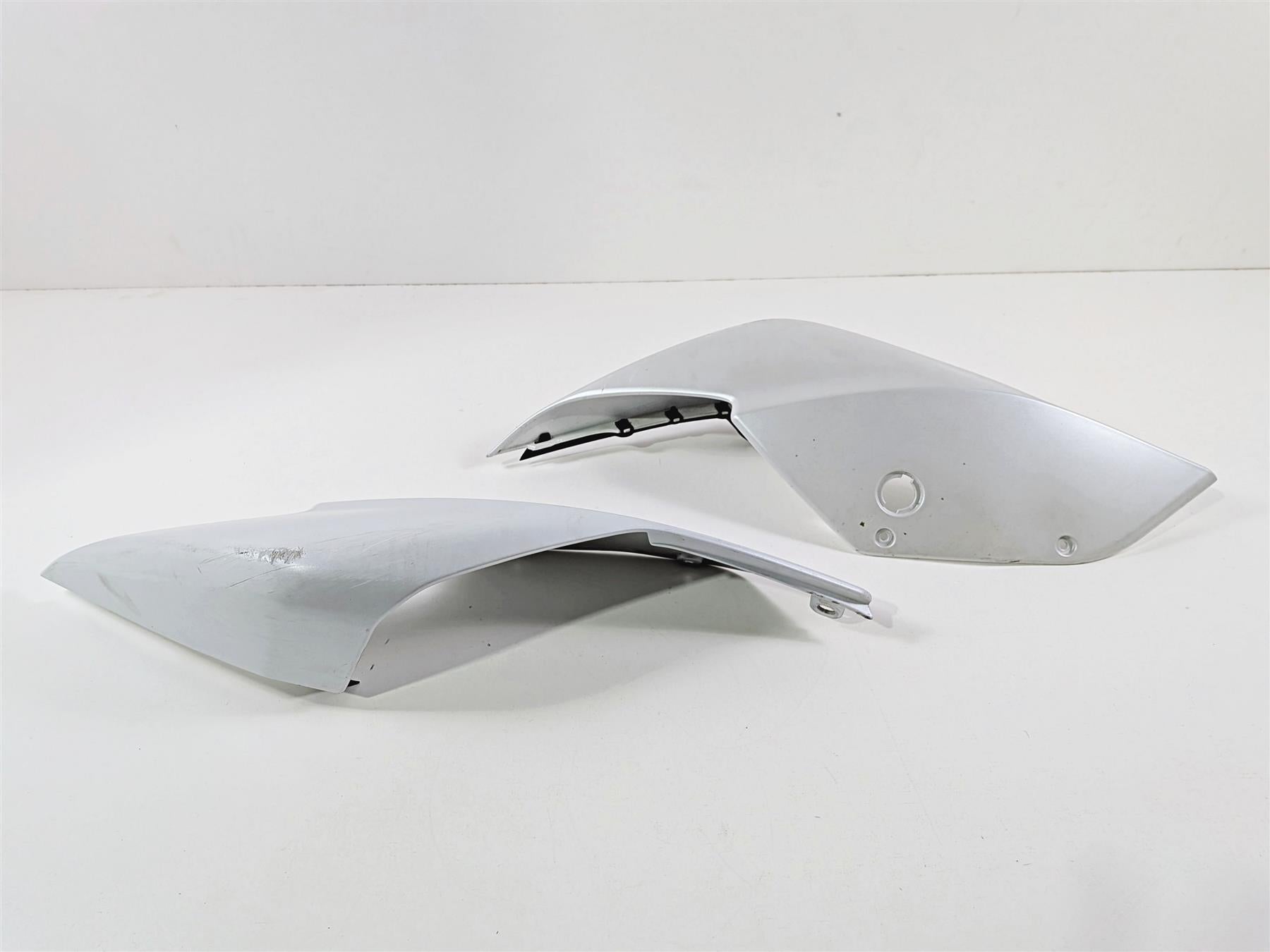 2019 Ducati 959 Panigale Tail Side Fairing Cover Wing Set 48212151A 48212161A {{ shop.shopifyCountryName }} - Mototech271