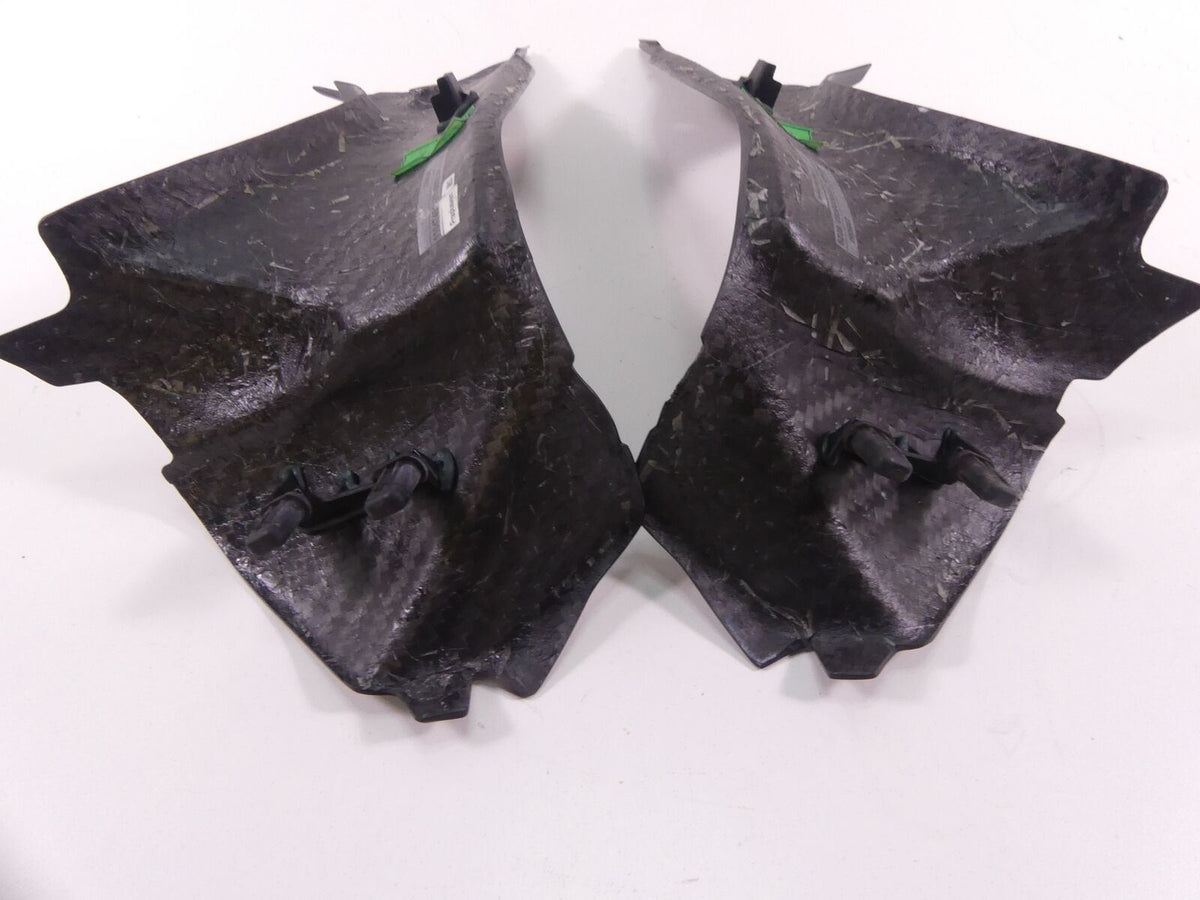 2017 Triumph Daytona 675R Front Carbon Fiber Inner Side Panel Fairings T2309398 {{ shop.shopifyCountryName }} - Mototech271