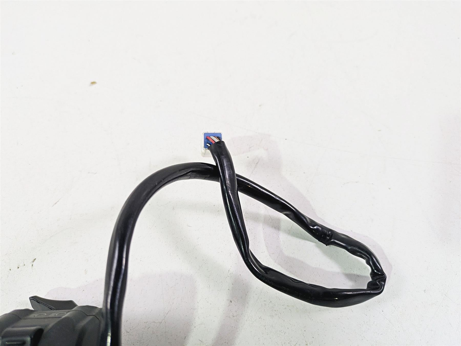 2013 Ducati Hypermotard 821 SP Left Hand Turn Signal Control Switch 65110141A {{ shop.shopifyCountryName }} - Mototech271