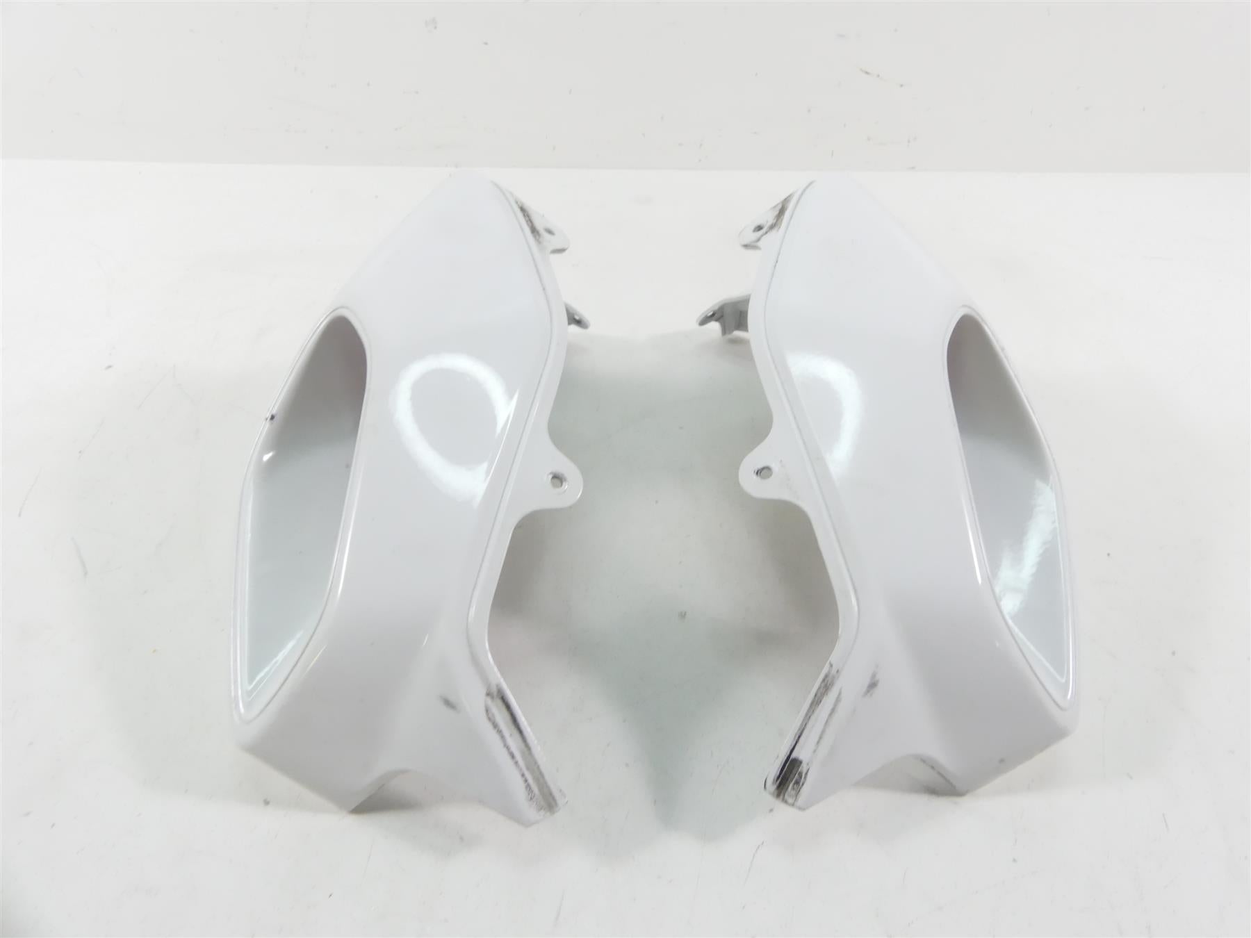 2012 Mv Agusta Brutale 1090 R Front Tank Airbox Air Inlet Covers 80A0B5777 {{ shop.shopifyCountryName }} - Mototech271