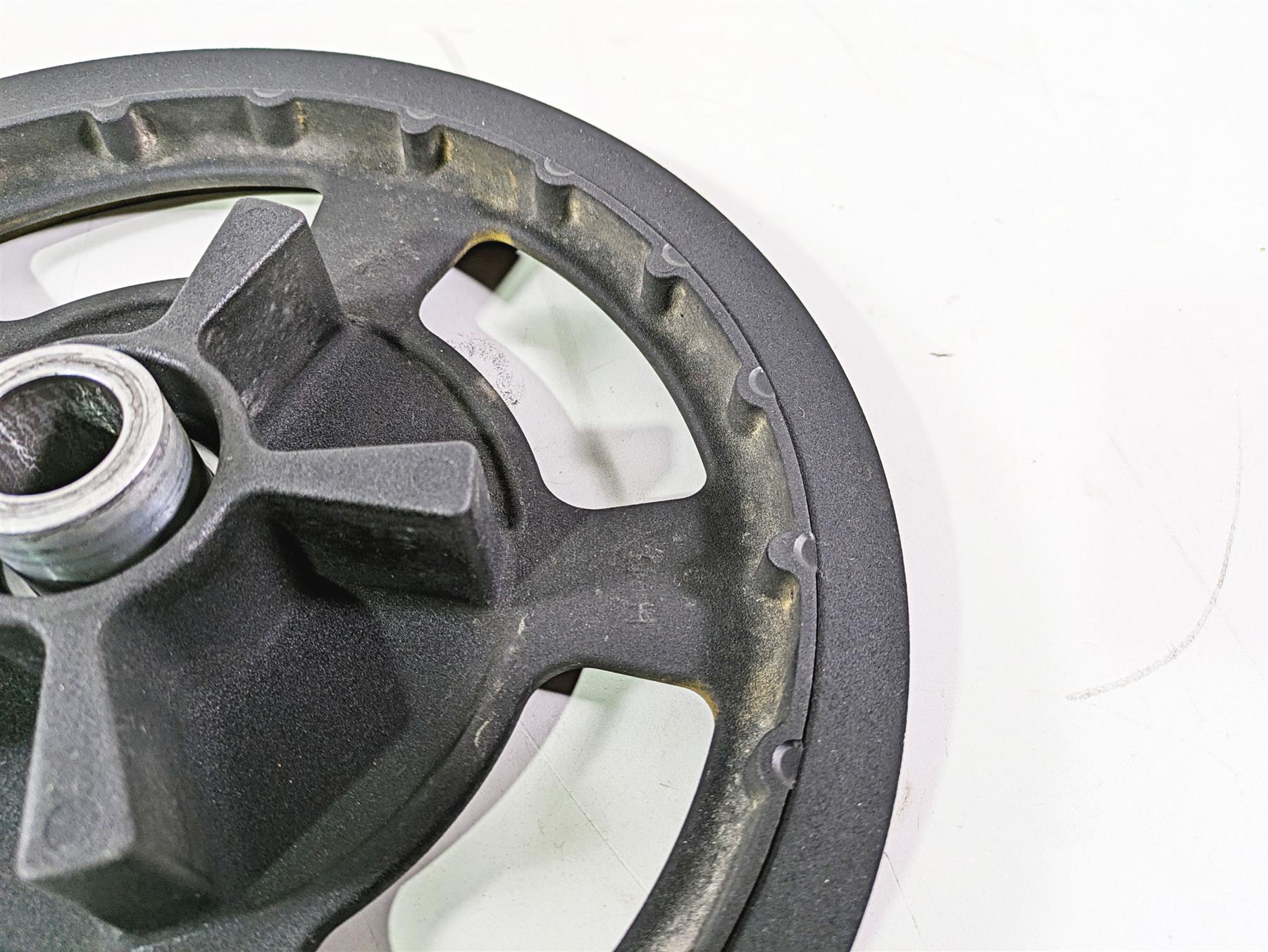 2017 Harley Touring FLHTKSE CVO E-Glide Rear Drive Belt Pulley 68T 1" 37781-09 {{ shop.shopifyCountryName }} - Mototech271