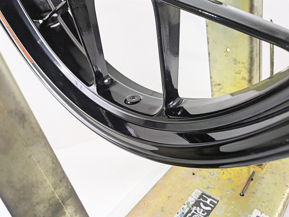 2018 KTM 1290 Super Duke R 17x3.5 Front Wheel Rim - Dent 6130900114430 {{ shop.shopifyCountryName }} - Mototech271