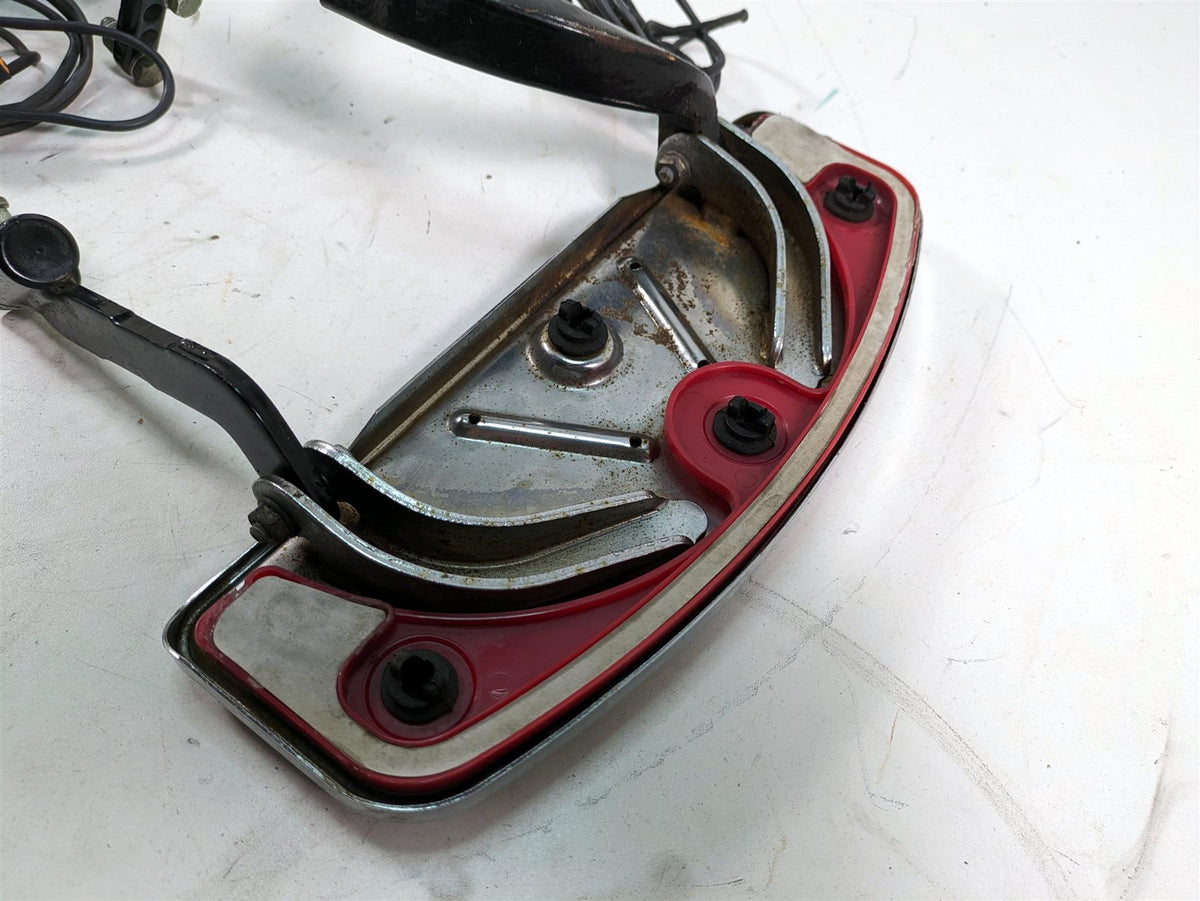 2006 Harley Touring FLHTCUI Electra Glide Front Floorboard Set 50622-83 50518-83 {{ shop.shopifyCountryName }} - Mototech271