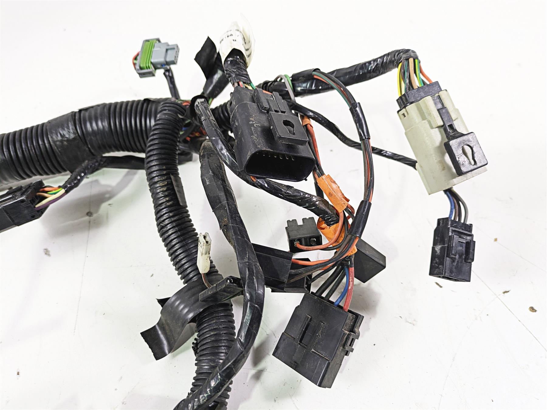 2007 Harley Touring FLHTCU SE CVO E-Glide Front Fairing Wiring Loom 70232-07 {{ shop.shopifyCountryName }} - Mototech271