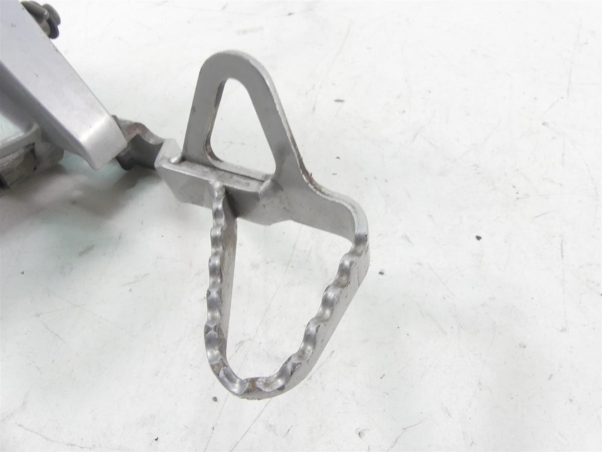 1999 BMW R1100 GS 259E Right Rider Footpeg Foot Peg & Brake Pedal 46712314246 {{ shop.shopifyCountryName }} - Mototech271
