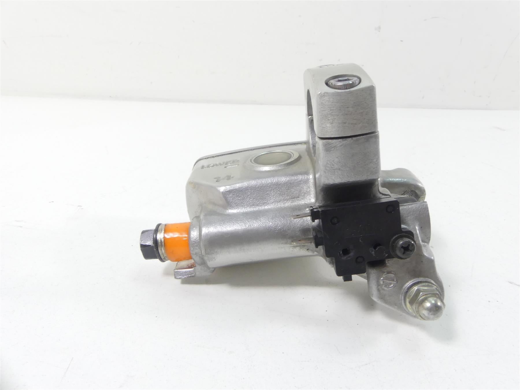 2008 Honda V-Twin VTX1800 N3 Front Brake Master Cylinder 45510-MZ0-A41 {{ shop.shopifyCountryName }} - Mototech271