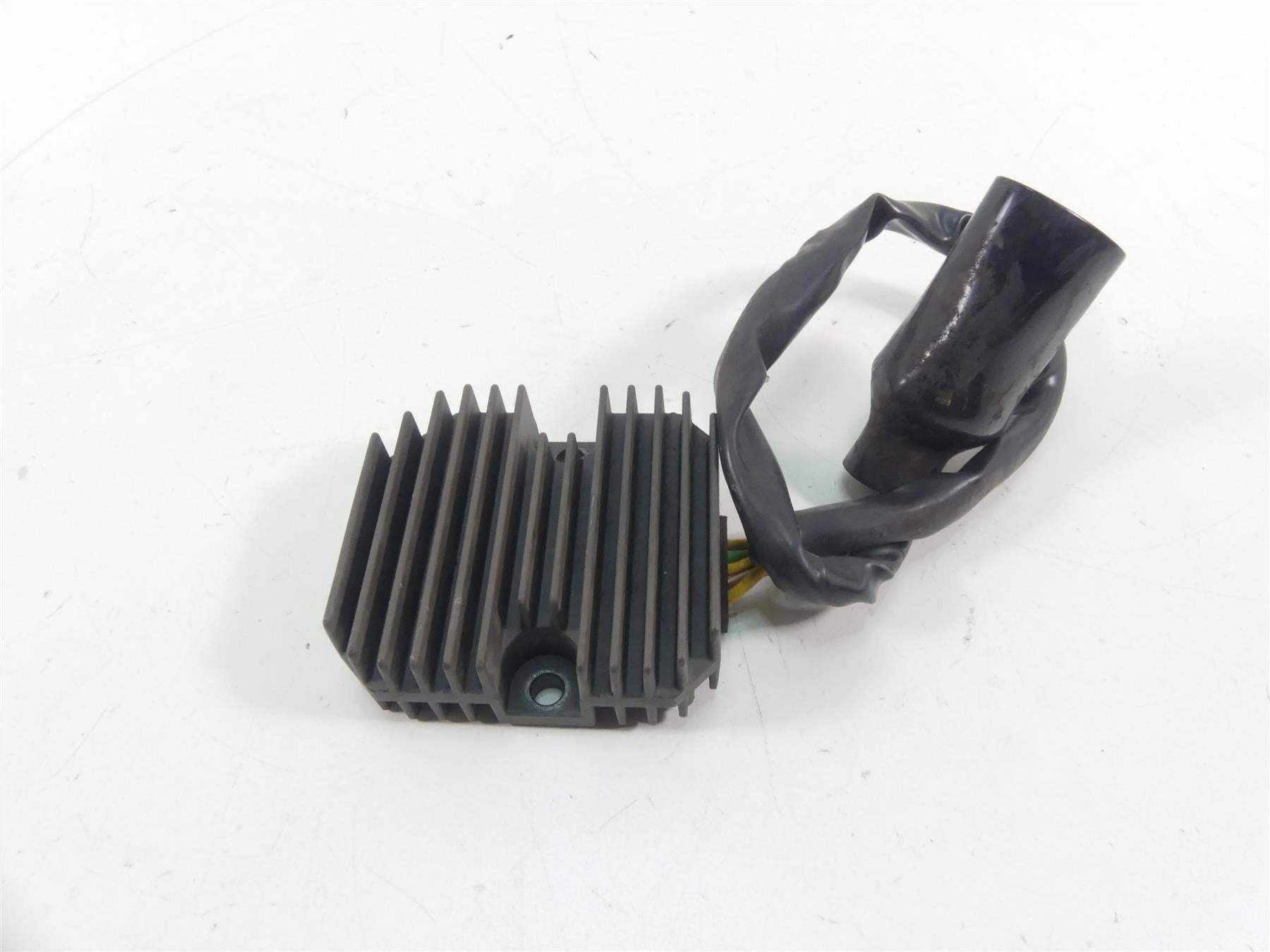 2003 Honda VT750 DC Shadow Spirit Rectifier Voltage Regulator 31600-MCR-A01 {{ shop.shopifyCountryName }} - Mototech271