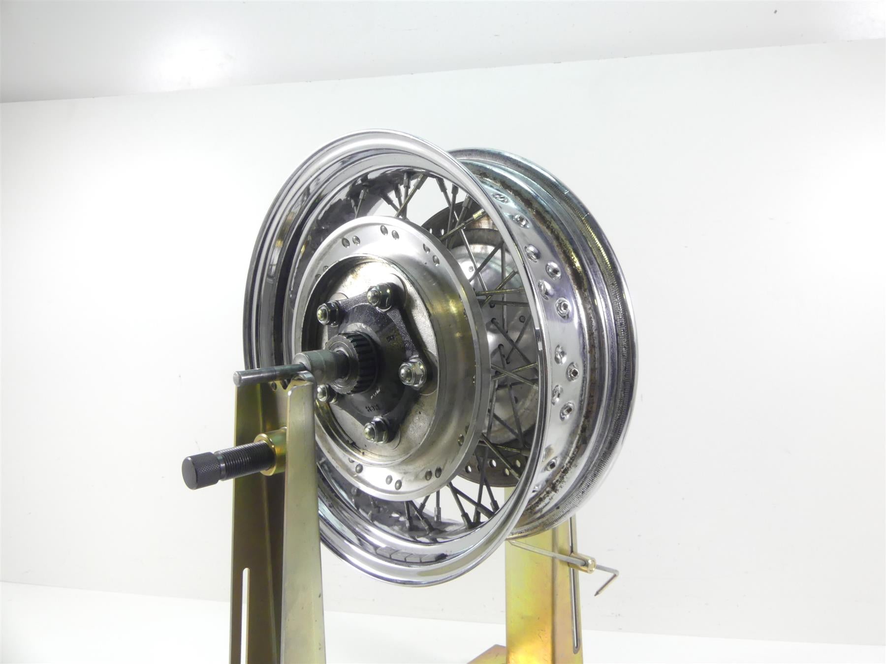 2005 Honda V-Twin VTX1800 S3 Rear 15x4.5 Spoke Wheel Rim 42650-MCV-A11 {{ shop.shopifyCountryName }} - Mototech271