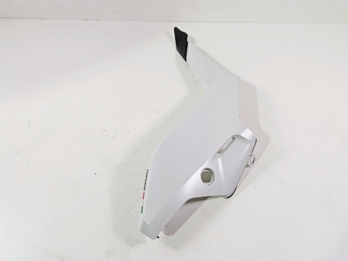 2019 Ducati Supersport 939 S Rear Right Tail Side Cover Fairing READ 48216782A {{ shop.shopifyCountryName }} - Mototech271