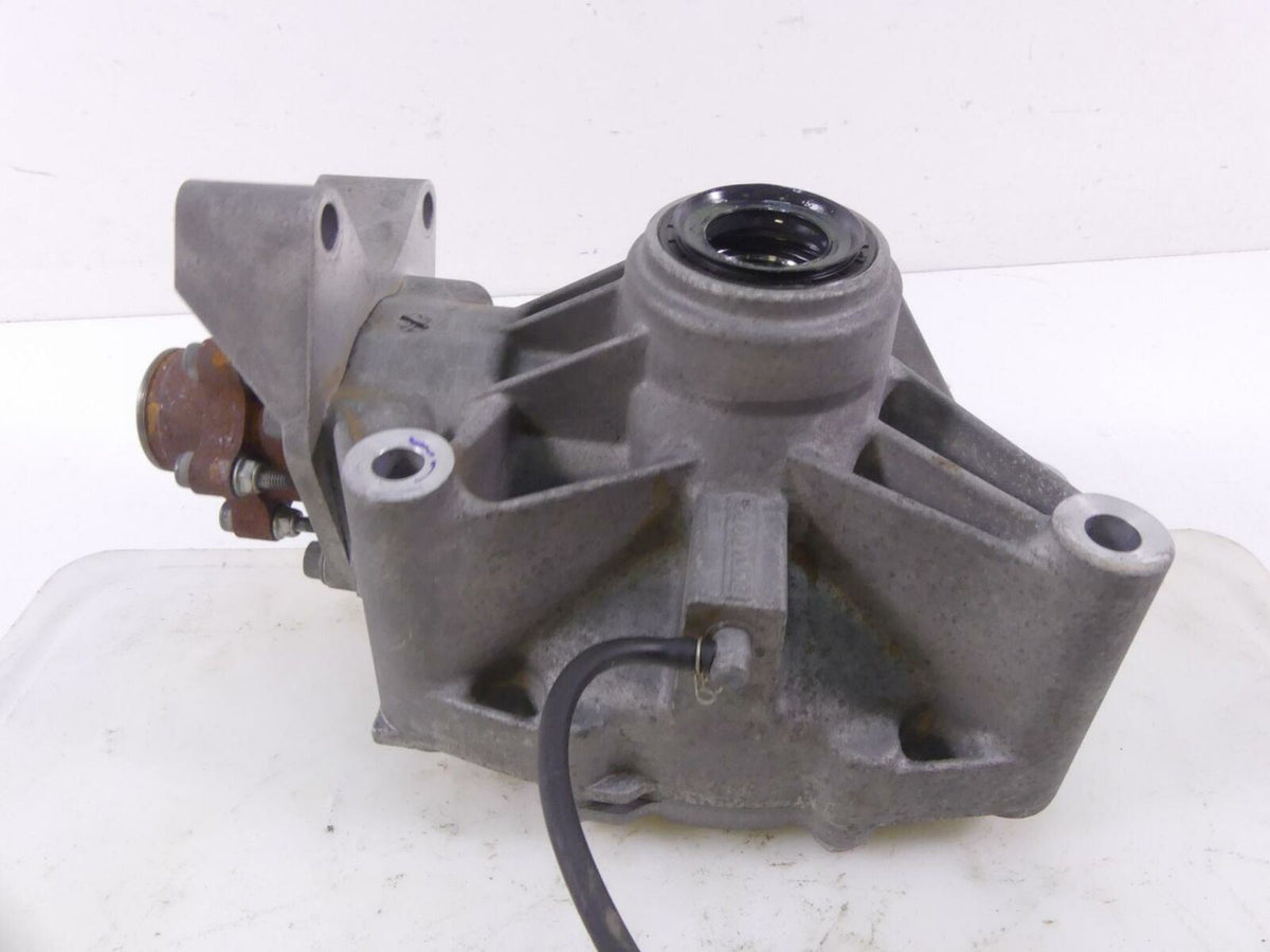 2017 Yamaha YXZ1000R EPS SS Rear Differential Gear Box Case - 2K 2HC-G6101-03 {{ shop.shopifyCountryName }} - Mototech271