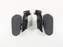 Load image into Gallery viewer, 2017 Indian Chieftain Limited Rear Passenger Floor Board Set 5139179 5139180
