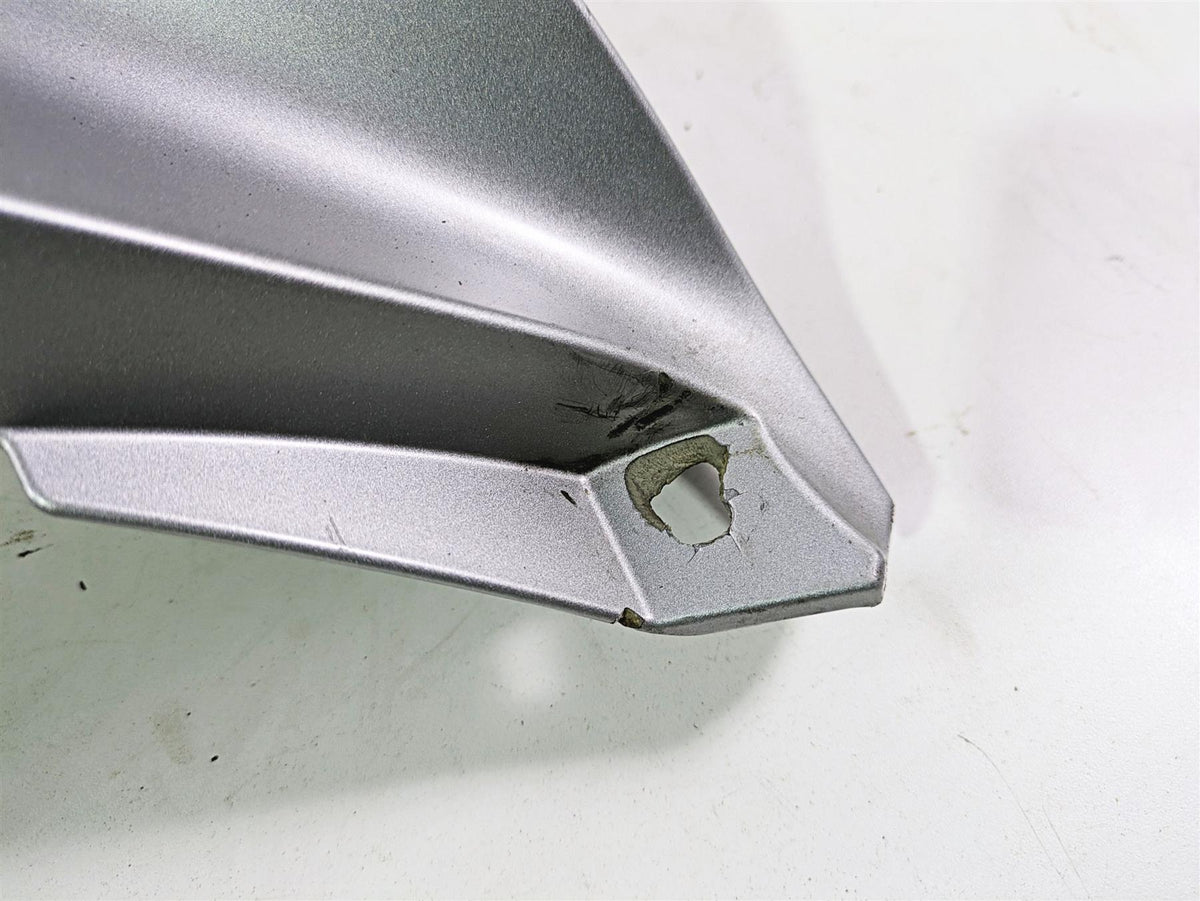 2010 BMW R1200RT K26 Left Main Side Fairing Cover - Read 46637681053 40852156090 {{ shop.shopifyCountryName }} - Mototech271