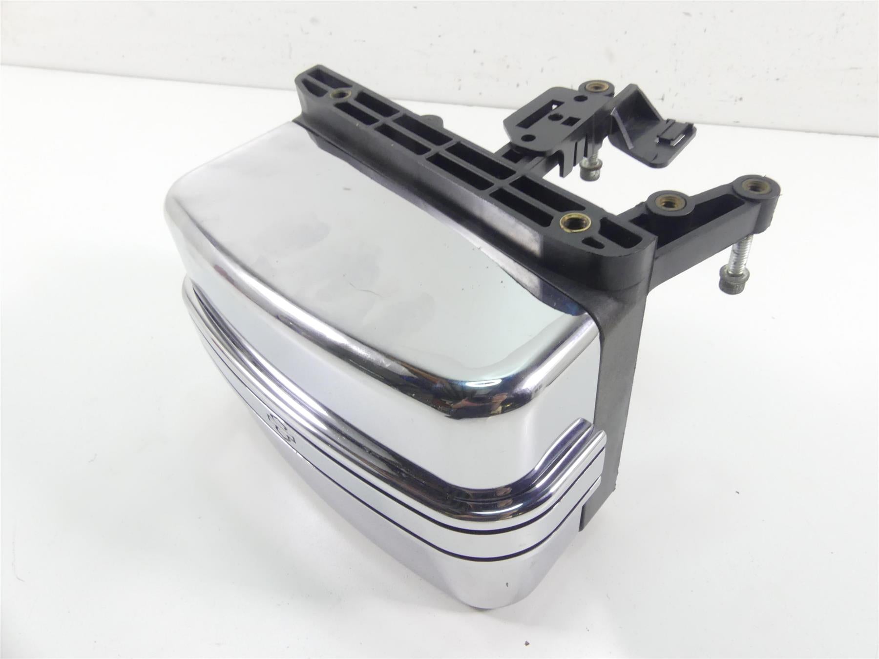 2009 Harley Dyna FXDF SE CVO Fat Bob Electric Tray & Chrome Cover 66437-07 {{ shop.shopifyCountryName }} - Mototech271