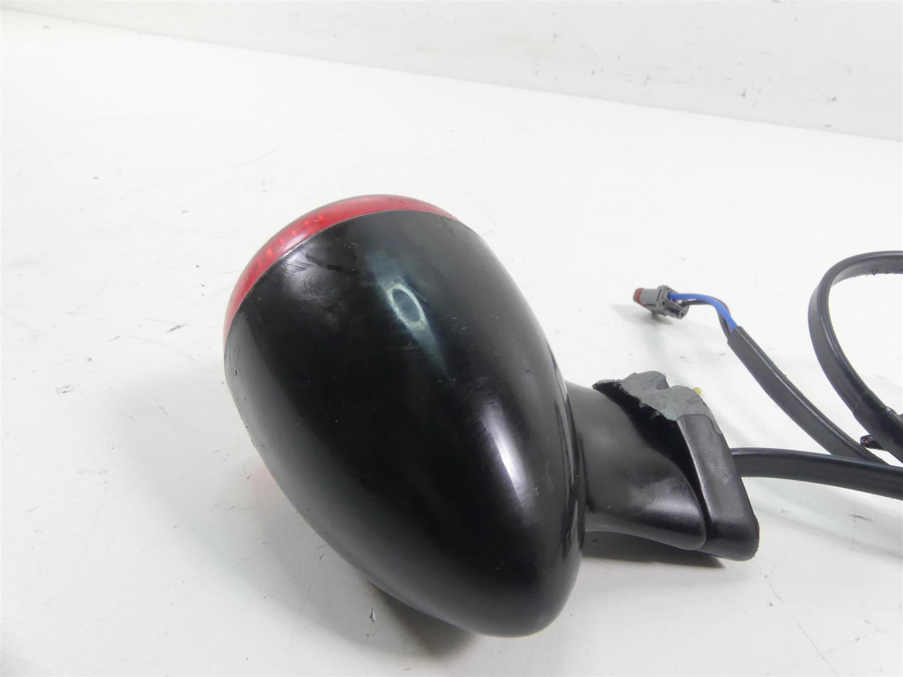2021 Harley Softail FXBBS Street Bob Left Rear Blinker Turn Signal Read 67800965 {{ shop.shopifyCountryName }} - Mototech271