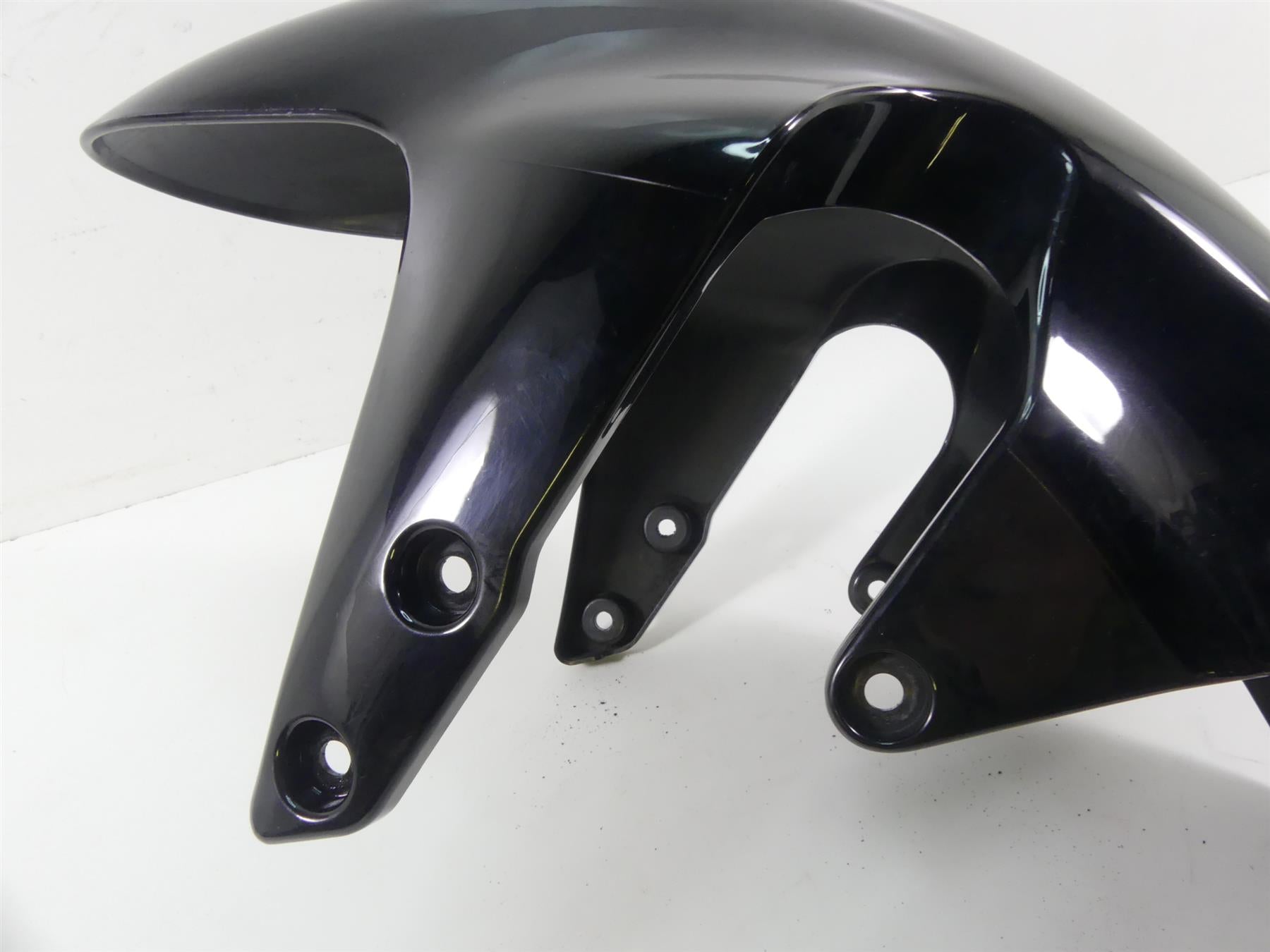 2007 Suzuki M109R VZR1800 Boulevard Front Fender Tire Hugger 53111-48G {{ shop.shopifyCountryName }} - Mototech271