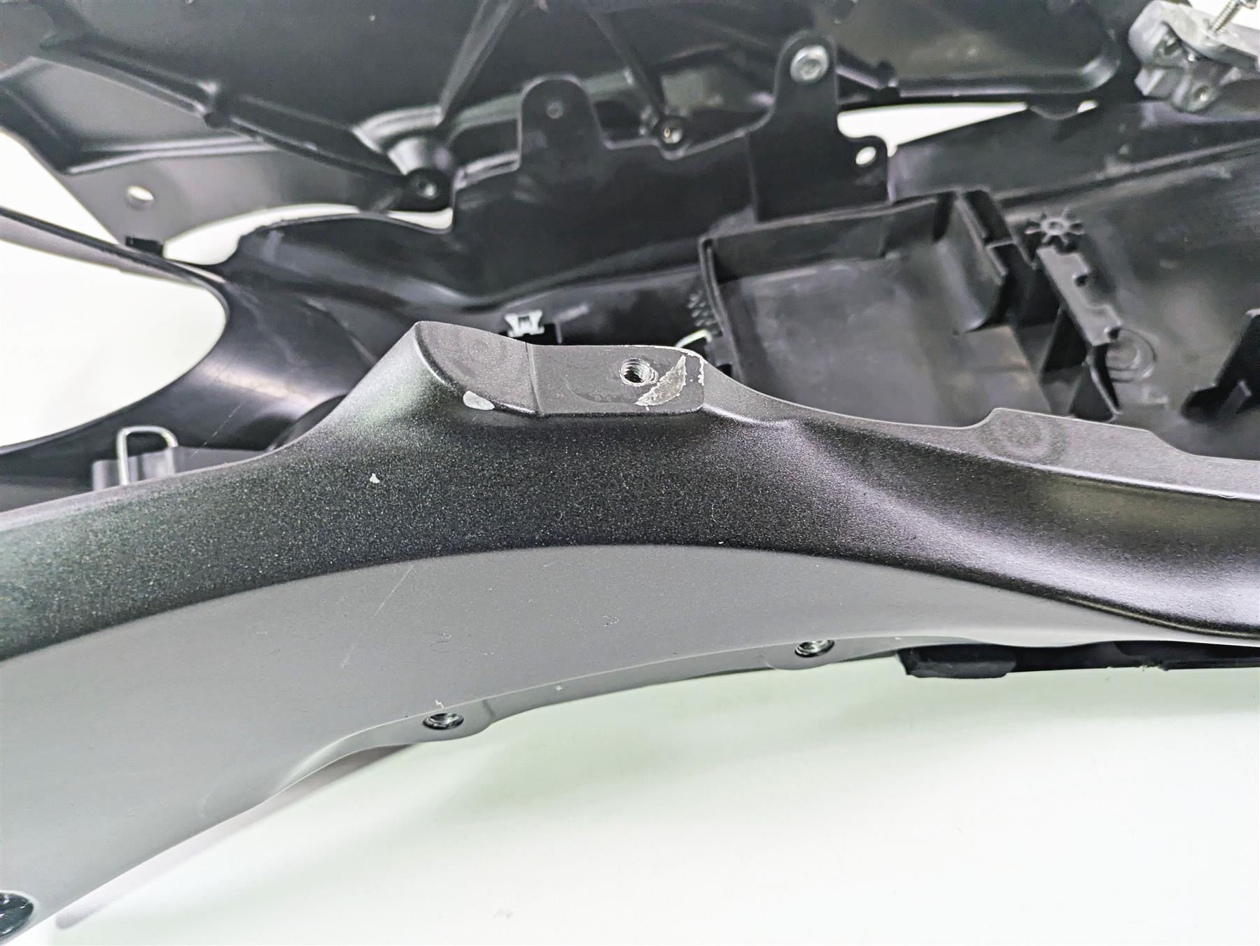 2016 Kawasaki ZX10R Ninja Rear Subframe & Inner Fender 32160-0801 32160-0885 {{ shop.shopifyCountryName }} - Mototech271