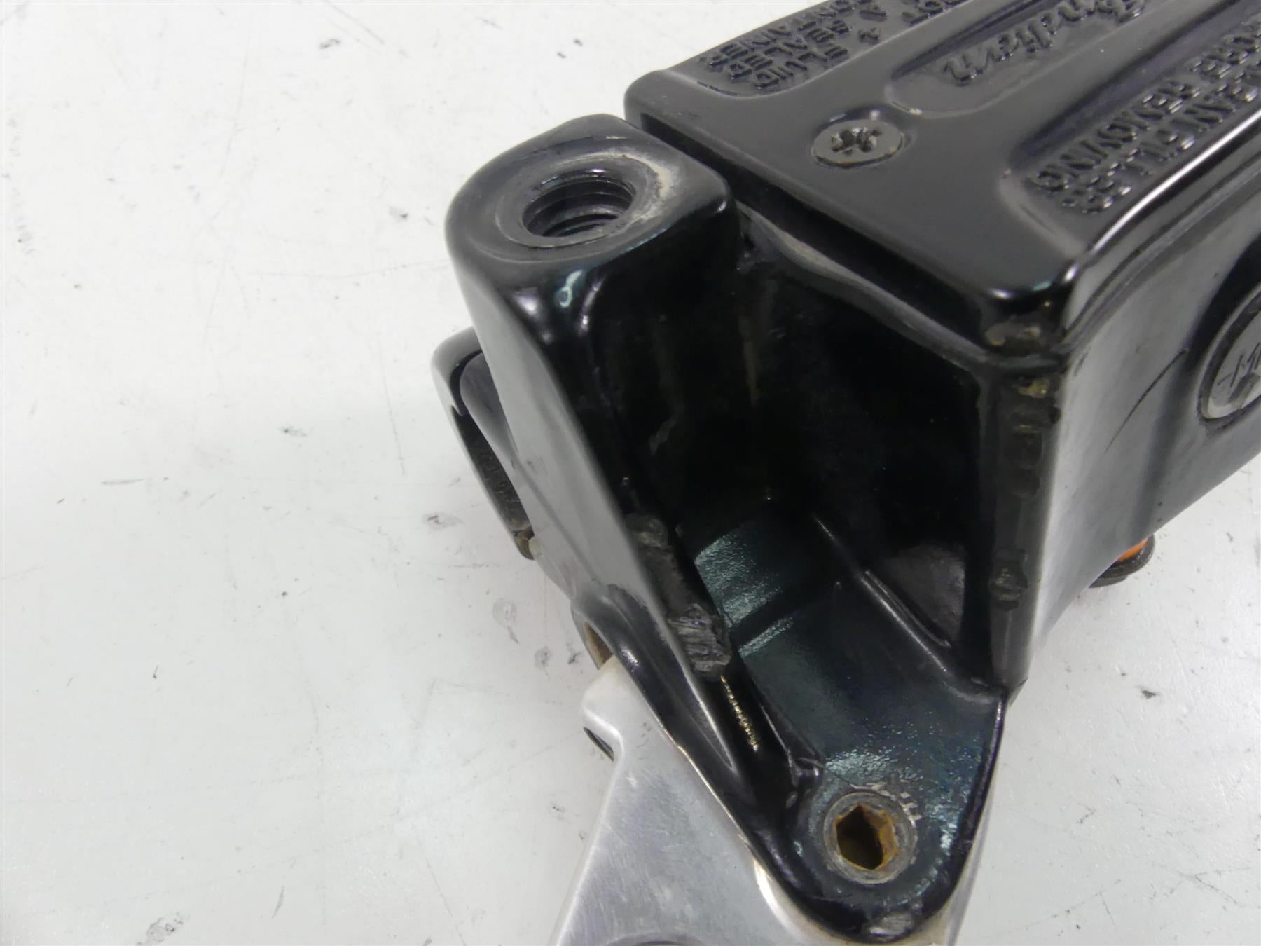 2018 Indian Scout Sixty Front Brake Master Cylinder & Lever 1912523 {{ shop.shopifyCountryName }} - Mototech271