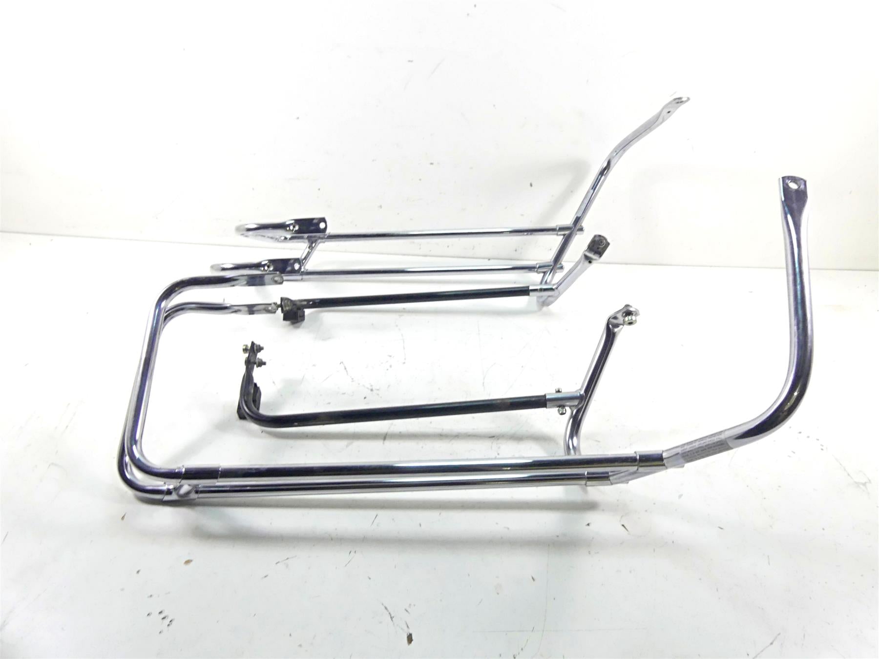 2002 Harley Touring FLHTC Electra Glide Saddlebag Guard Rail Set 49172-97 {{ shop.shopifyCountryName }} - Mototech271