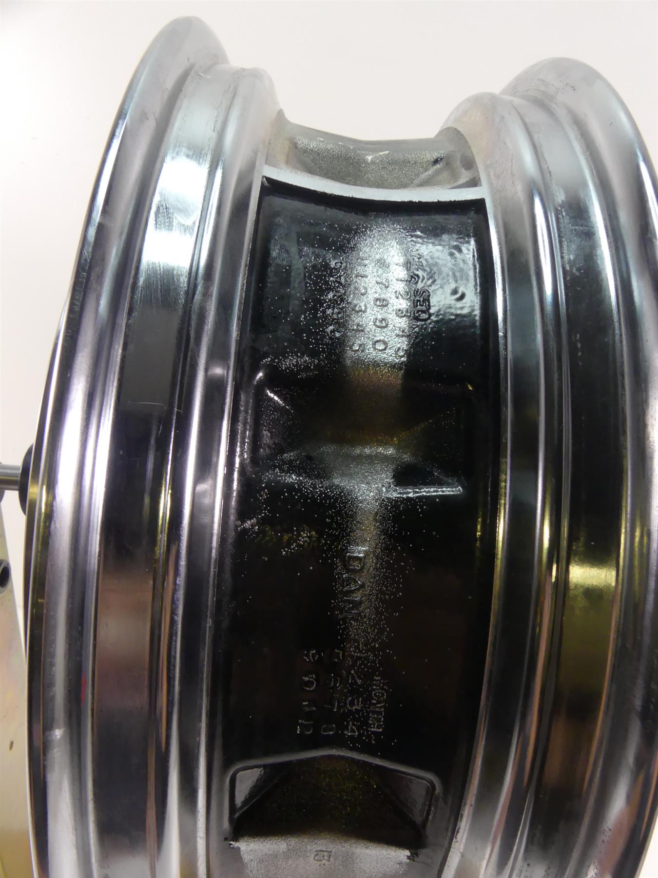 2014 Harley Touring FLHTK Electra Glide Rear 16x5 Impeller Wheel Rim 40900391 {{ shop.shopifyCountryName }} - Mototech271
