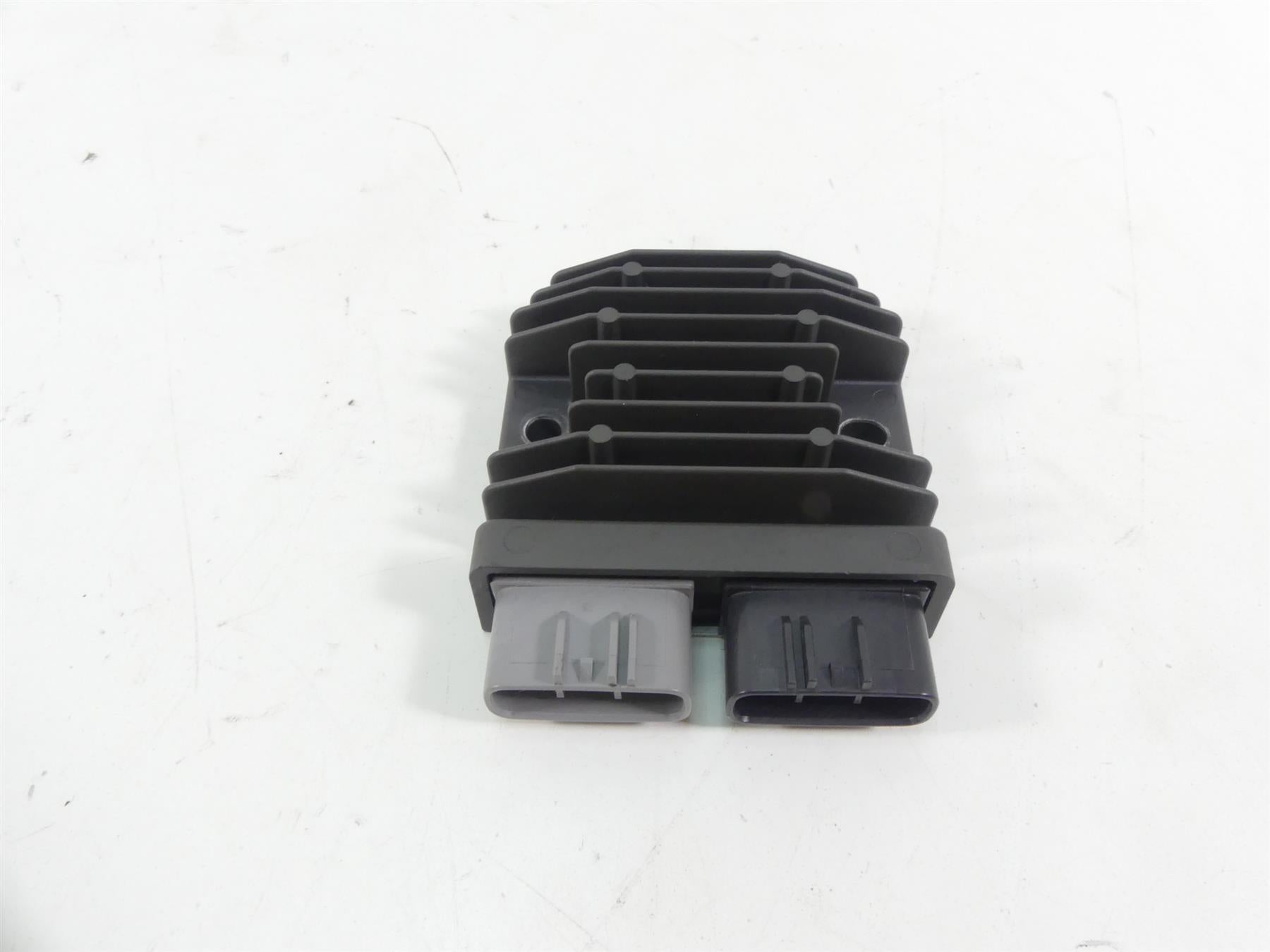 2015 BMW R1200RT K52 Rectifier Voltage Regulator 12318523367 FH020AA {{ shop.shopifyCountryName }} - Mototech271