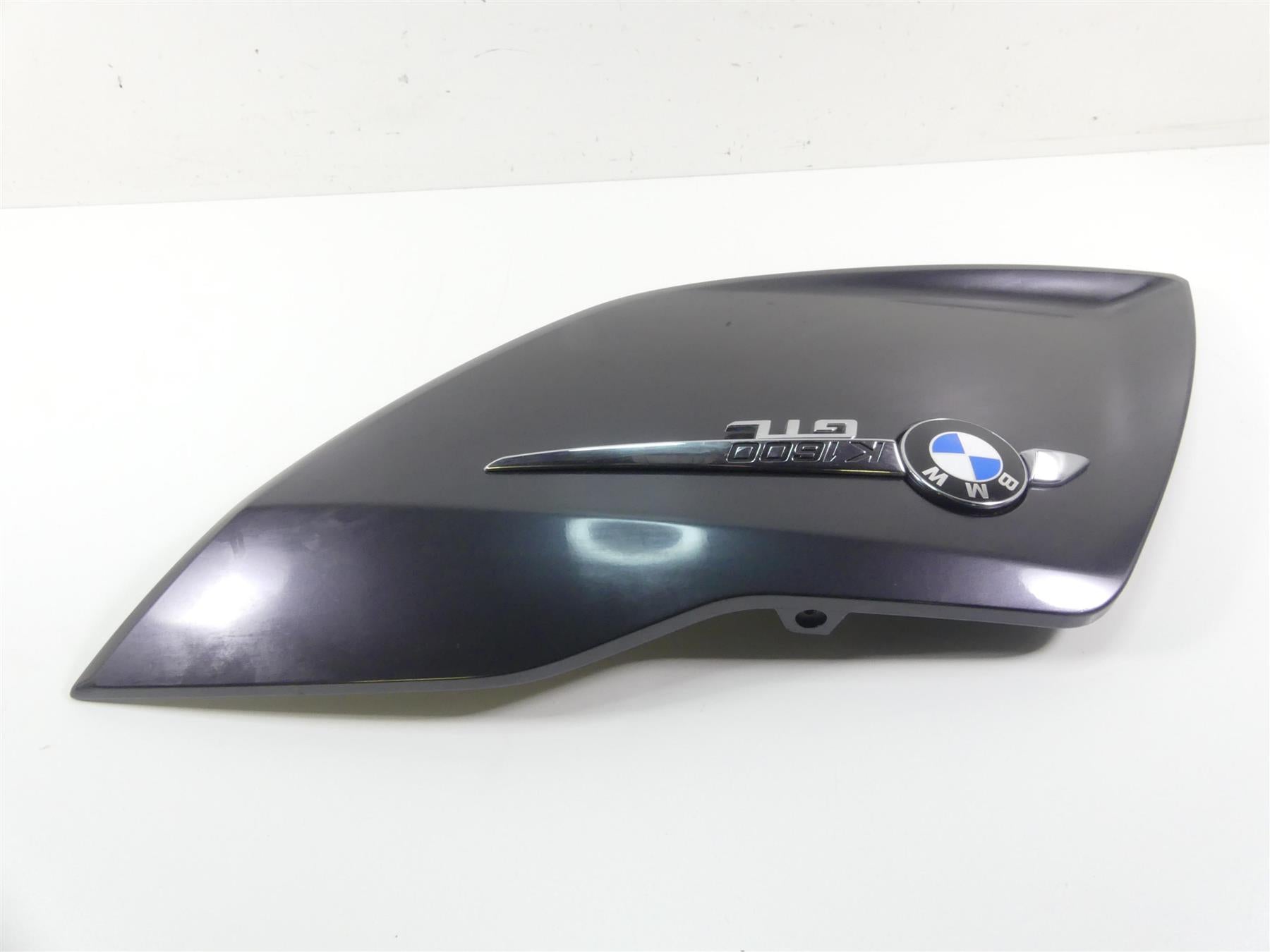 2014 BMW K1600 GTL K48 Right Side Cover Fairing Cowl + Emblem 46667710462 {{ shop.shopifyCountryName }} - Mototech271