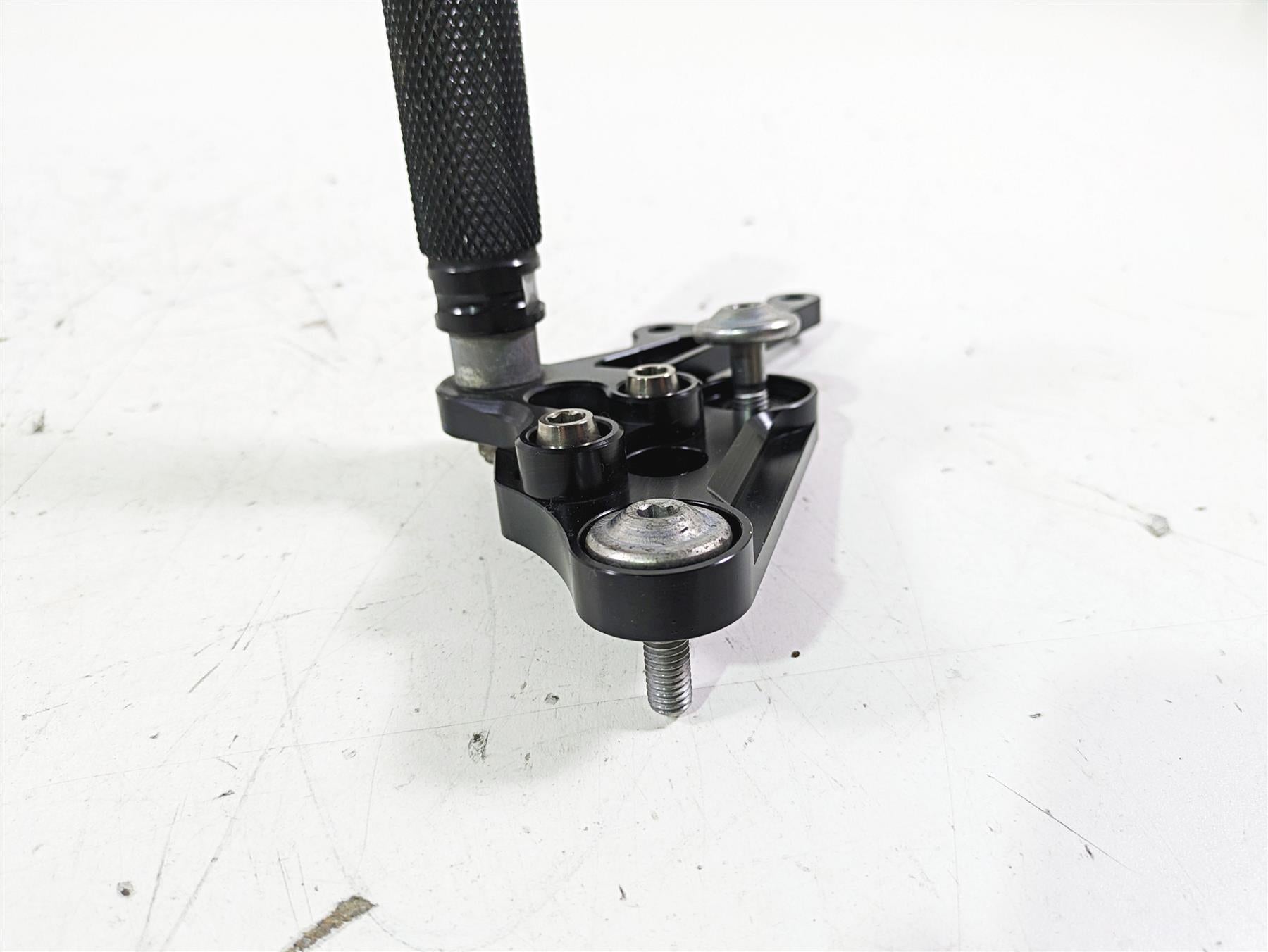 2018 Suzuki GSX1300 R Hayabusa Right Front Racing Footpeg Foot Rest {{ shop.shopifyCountryName }} - Mototech271
