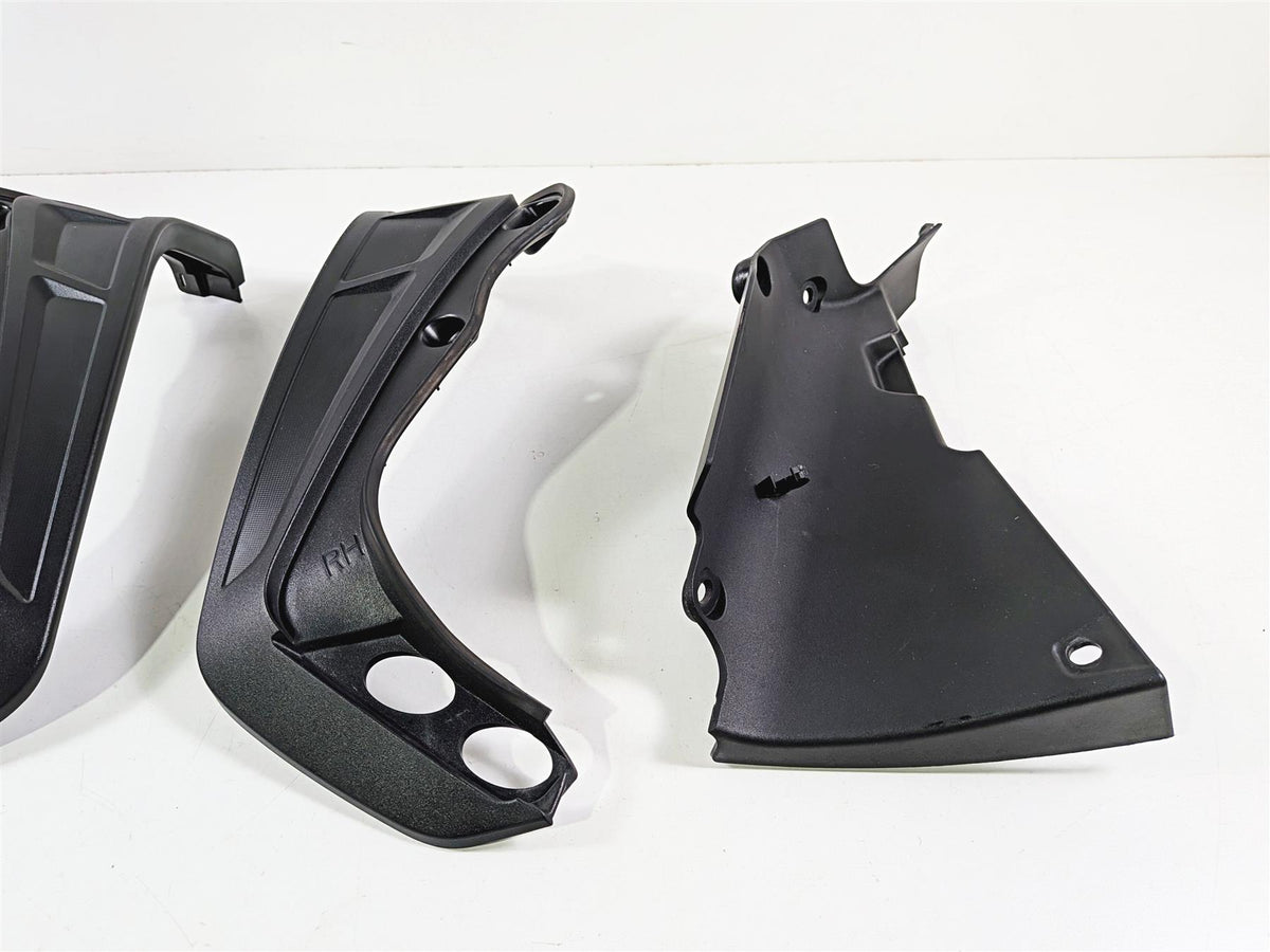 2020 Indian Challenger Limited Inner Fairing Infill Cover Panel Set 5455550-Mototech271