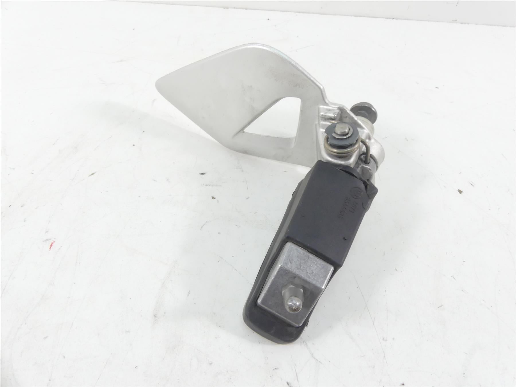 2017 BMW R1200RT K52 Front Left Footpeg & Shifter 46718535641 46718560383 {{ shop.shopifyCountryName }} - Mototech271