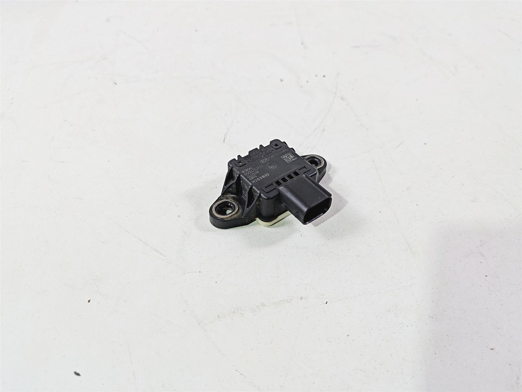 2020 KTM 1290 Super Adventure R Fall Lean Angle Sensor Bosch 60342090100 {{ shop.shopifyCountryName }} - Mototech271