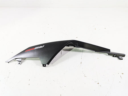 2021 Aprilia RS660 Left Rear Tail Cover Fairing Plastic Cowl 2B006648 {{ shop.shopifyCountryName }} - Mototech271